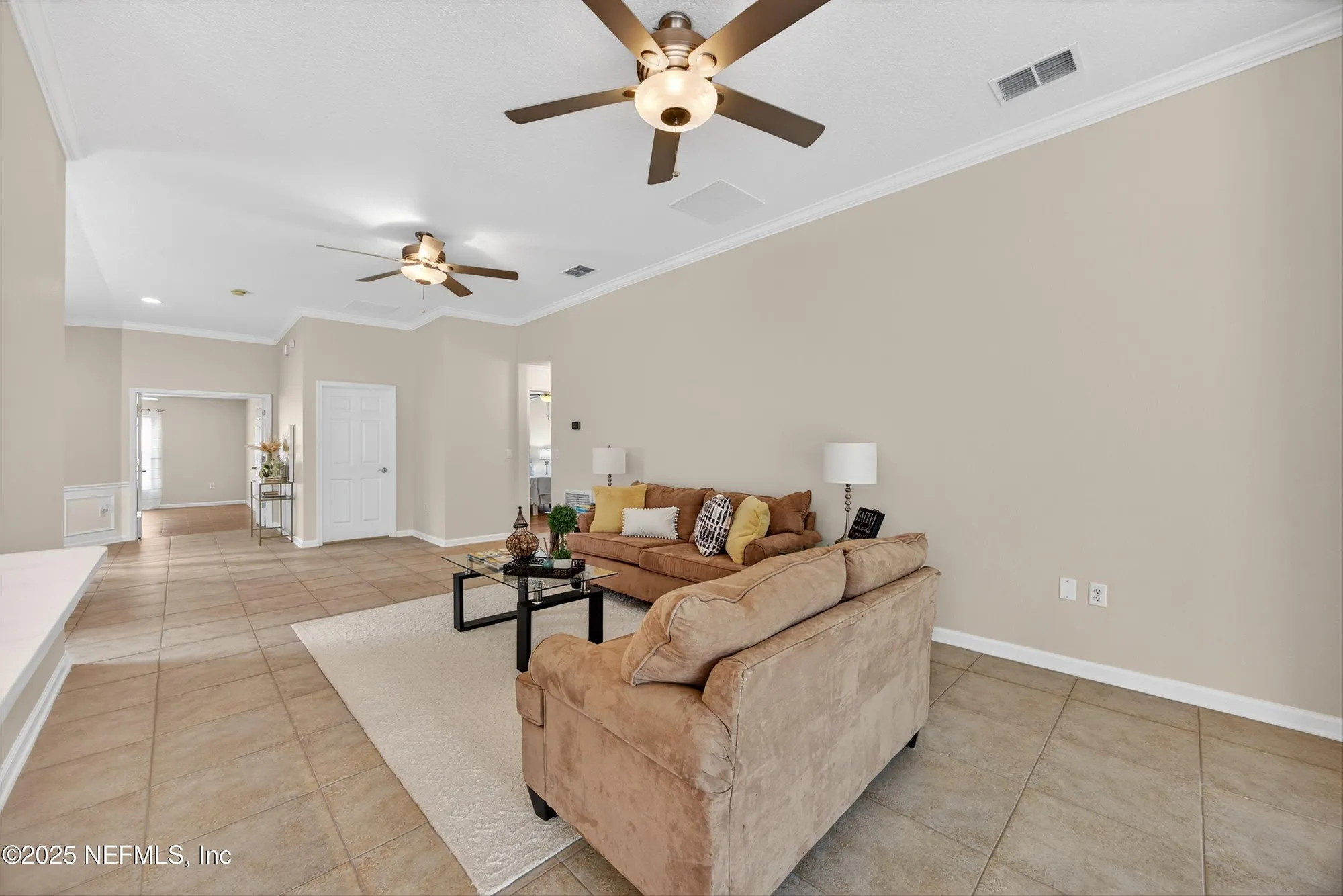 Property Slideshow image 15 of 50 | 9133 sweet tree trl, Jacksonville, FL, 32256