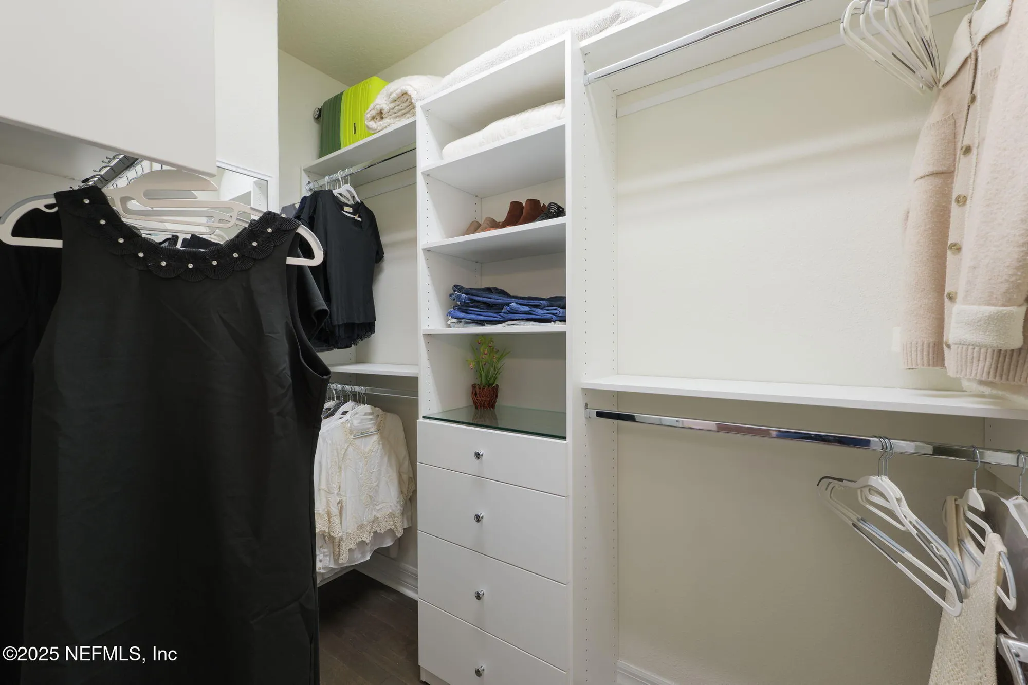 Property Slideshow image 11 of 75 | 263 forest spring dr, Ponte Vedra, FL, 32081