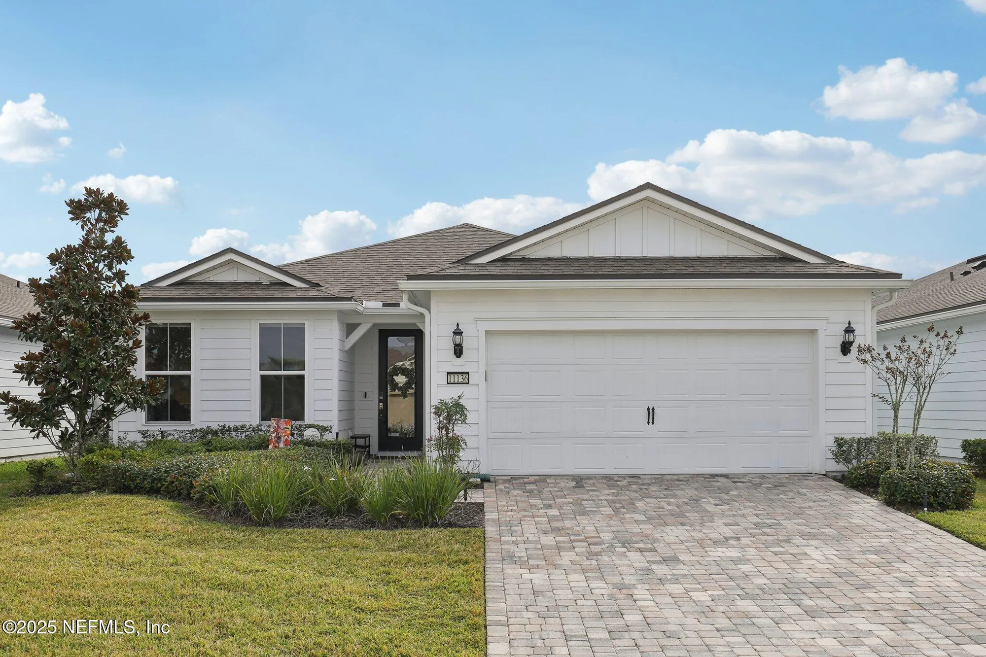 Property Slideshow image 1 of 44 | 11136 town view ct, Jacksonville, FL, 32256