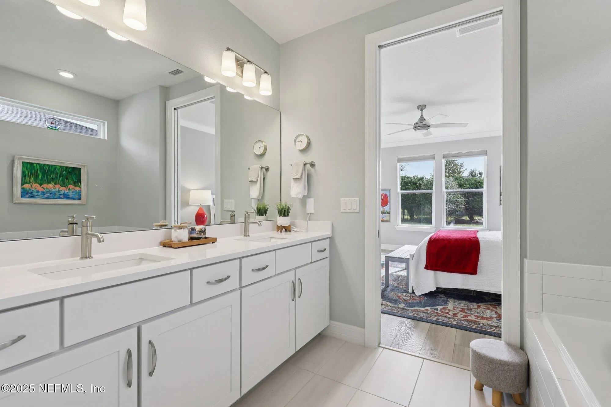 Property Slideshow image 22 of 44 | 11136 town view ct, Jacksonville, FL, 32256