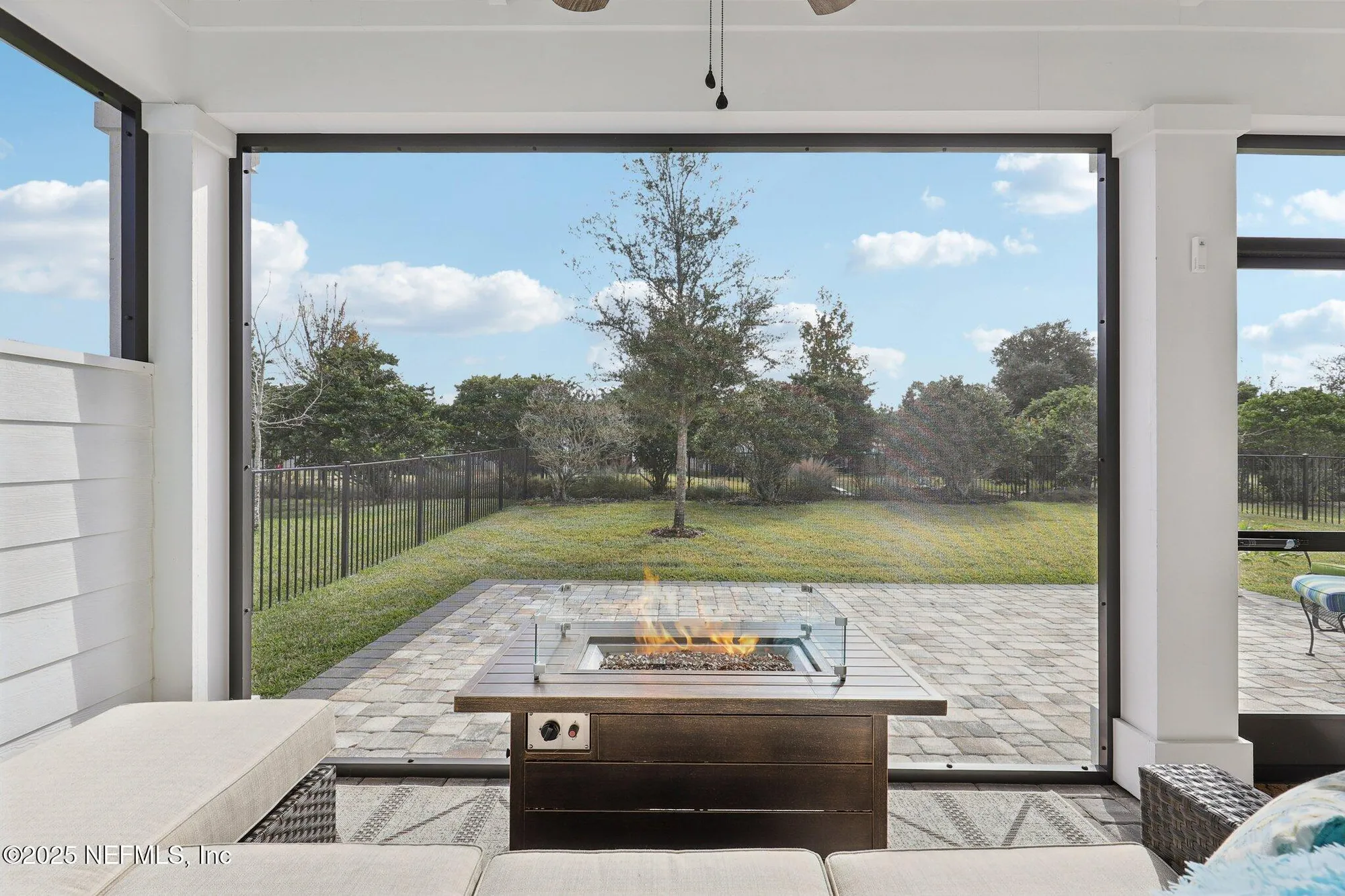 Property Slideshow image 37 of 44 | 11136 town view ct, Jacksonville, FL, 32256