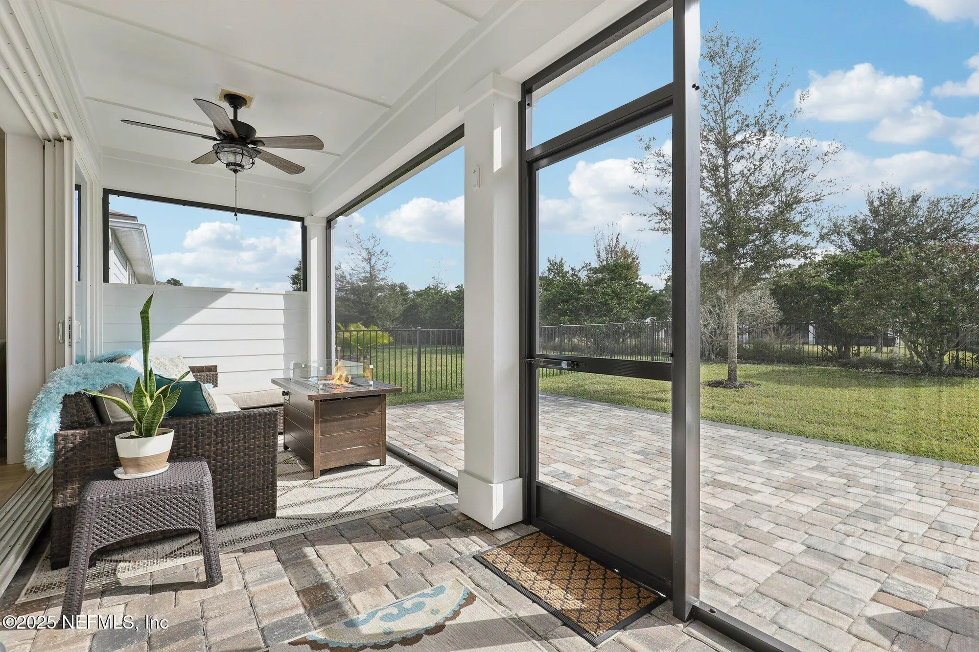 Property Slideshow image 38 of 44 | 11136 town view ct, Jacksonville, FL, 32256
