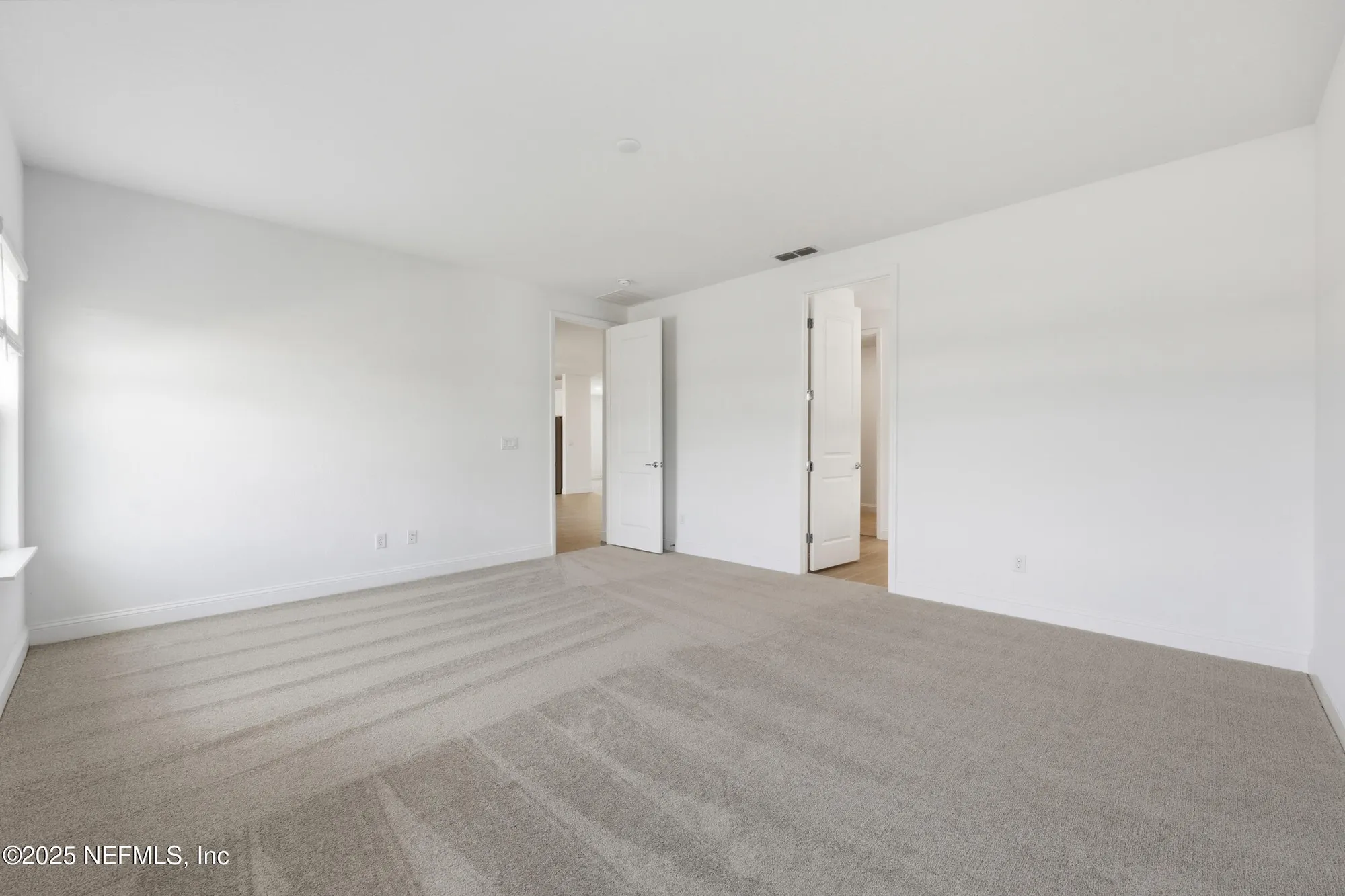 Property Slideshow image 10 of 27 | 2761 firelight ln, Green Cove Springs, FL, 32043