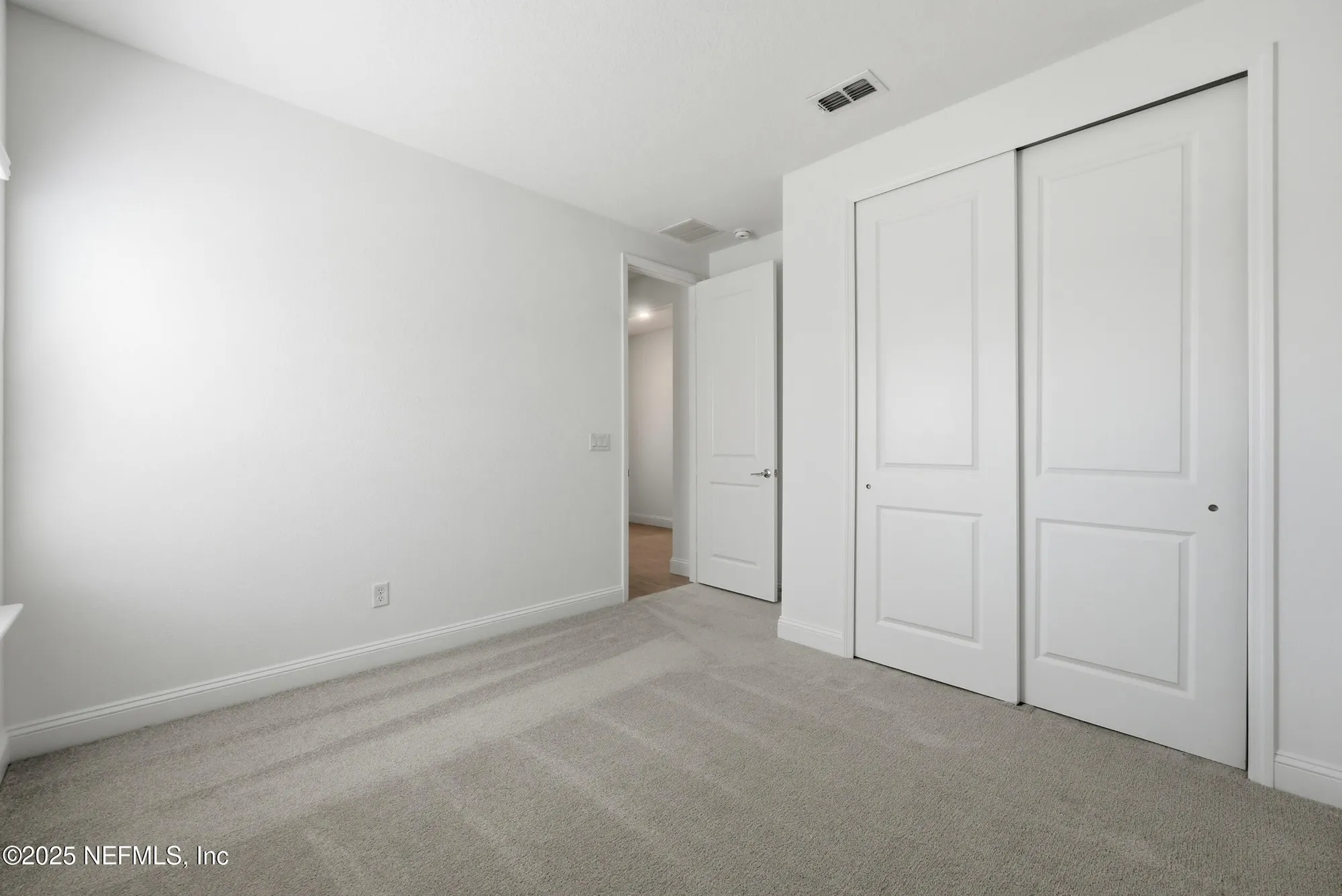 Property Slideshow image 17 of 27 | 2761 firelight ln, Green Cove Springs, FL, 32043