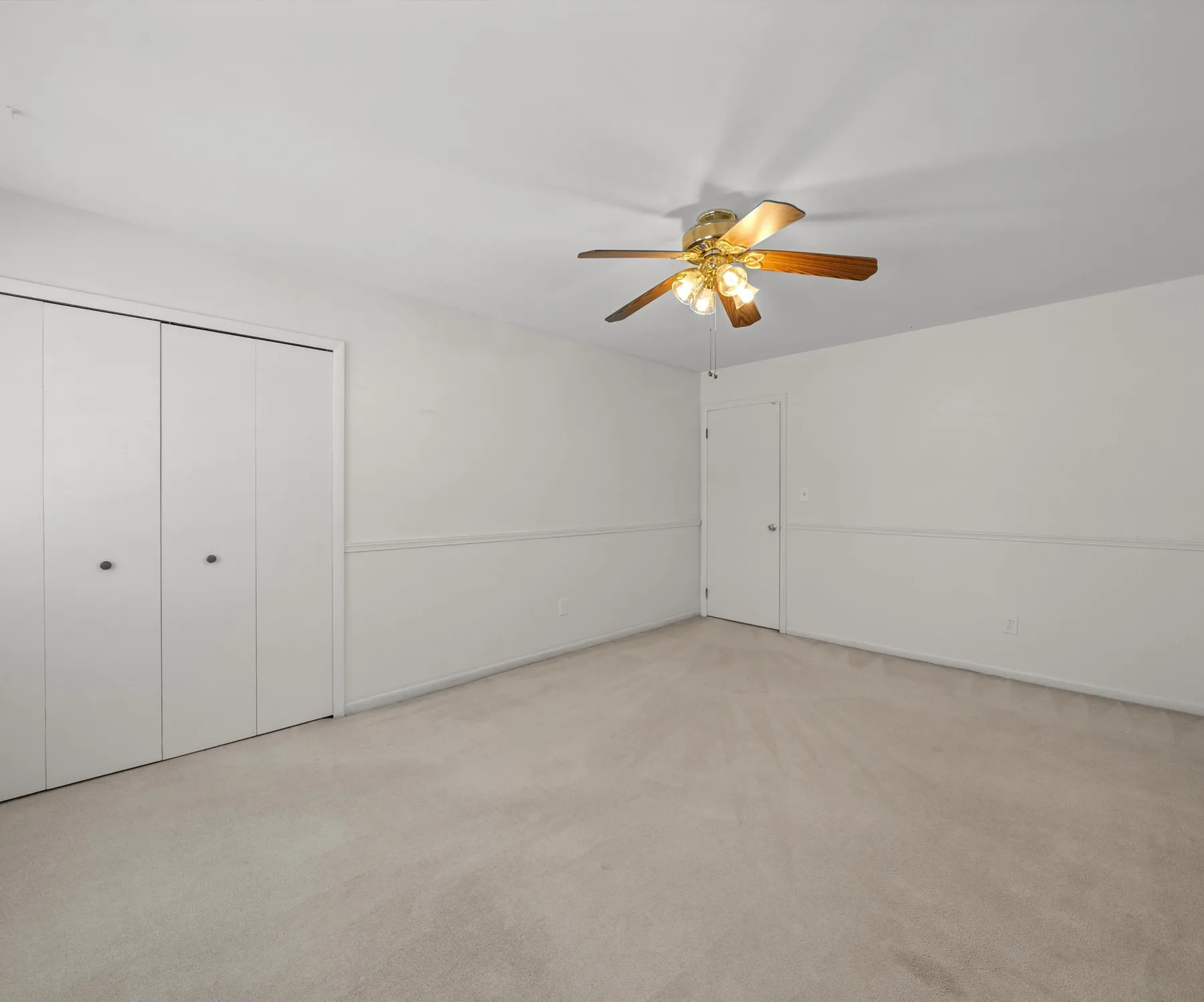 Property Slideshow image 18 of 32 | 61119 heritage blvd # 3, South Lyon, MI, 48178