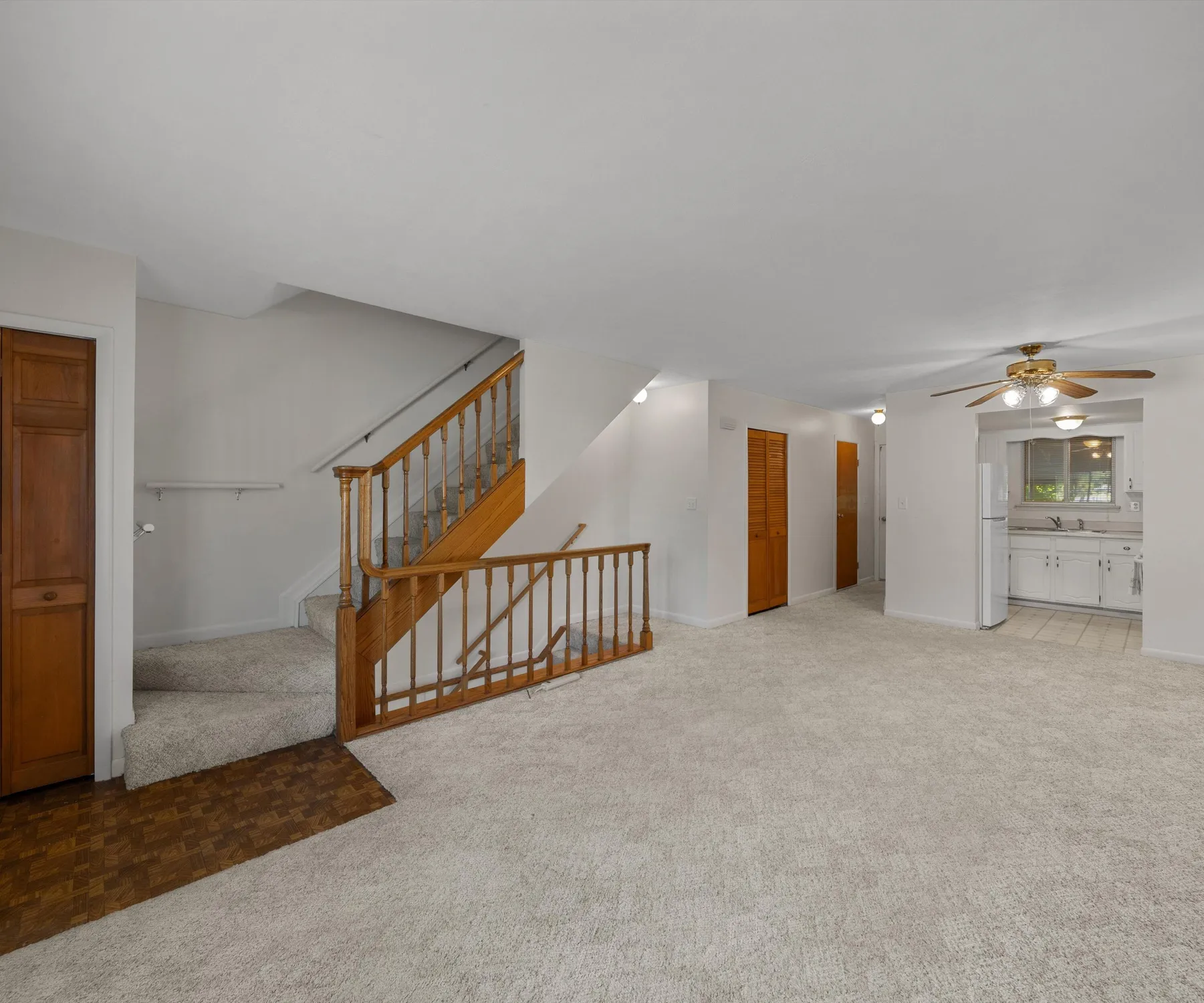 Property Slideshow image 3 of 32 | 61119 heritage blvd # 3, South Lyon, MI, 48178