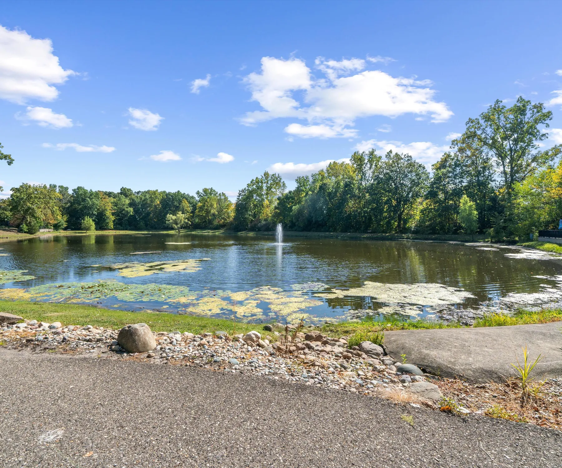 Property Slideshow image 32 of 32 | 61119 heritage blvd # 3, South Lyon, MI, 48178