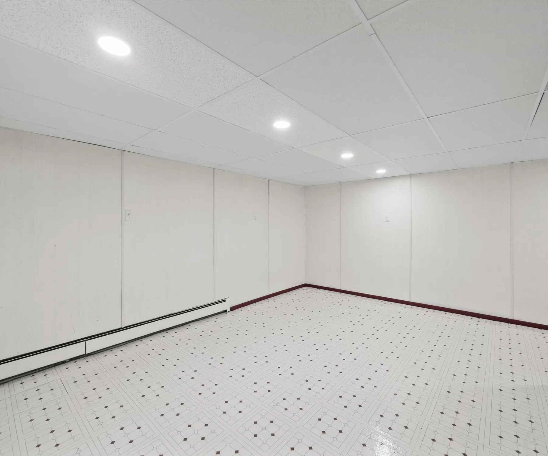 Property Slideshow image 26 of 32 | 61119 heritage blvd # 3, South Lyon, MI, 48178