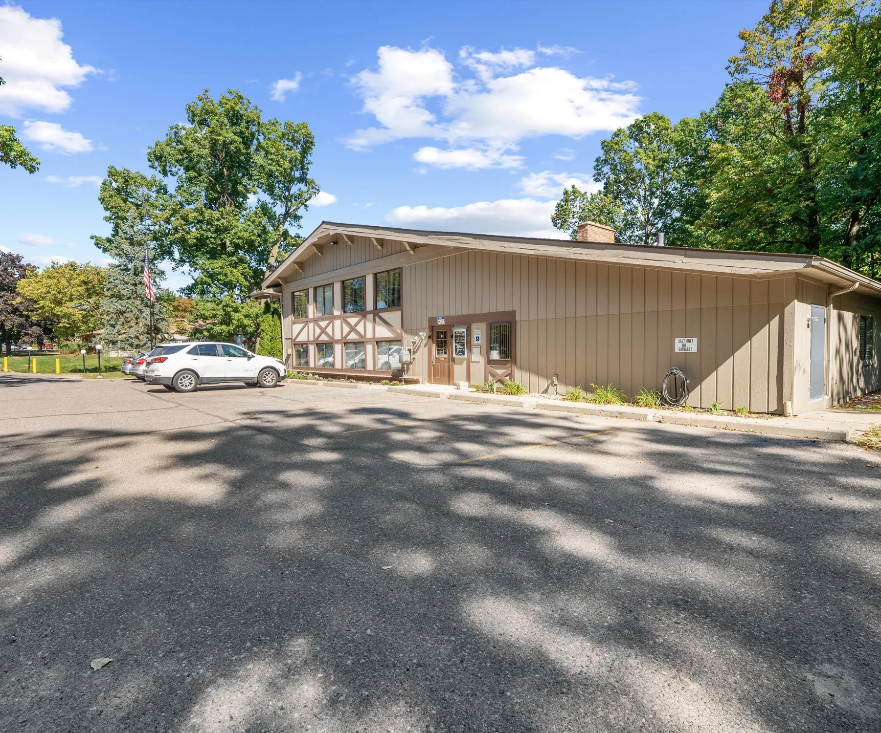 Property Slideshow image 31 of 32 | 61119 heritage blvd # 3, South Lyon, MI, 48178