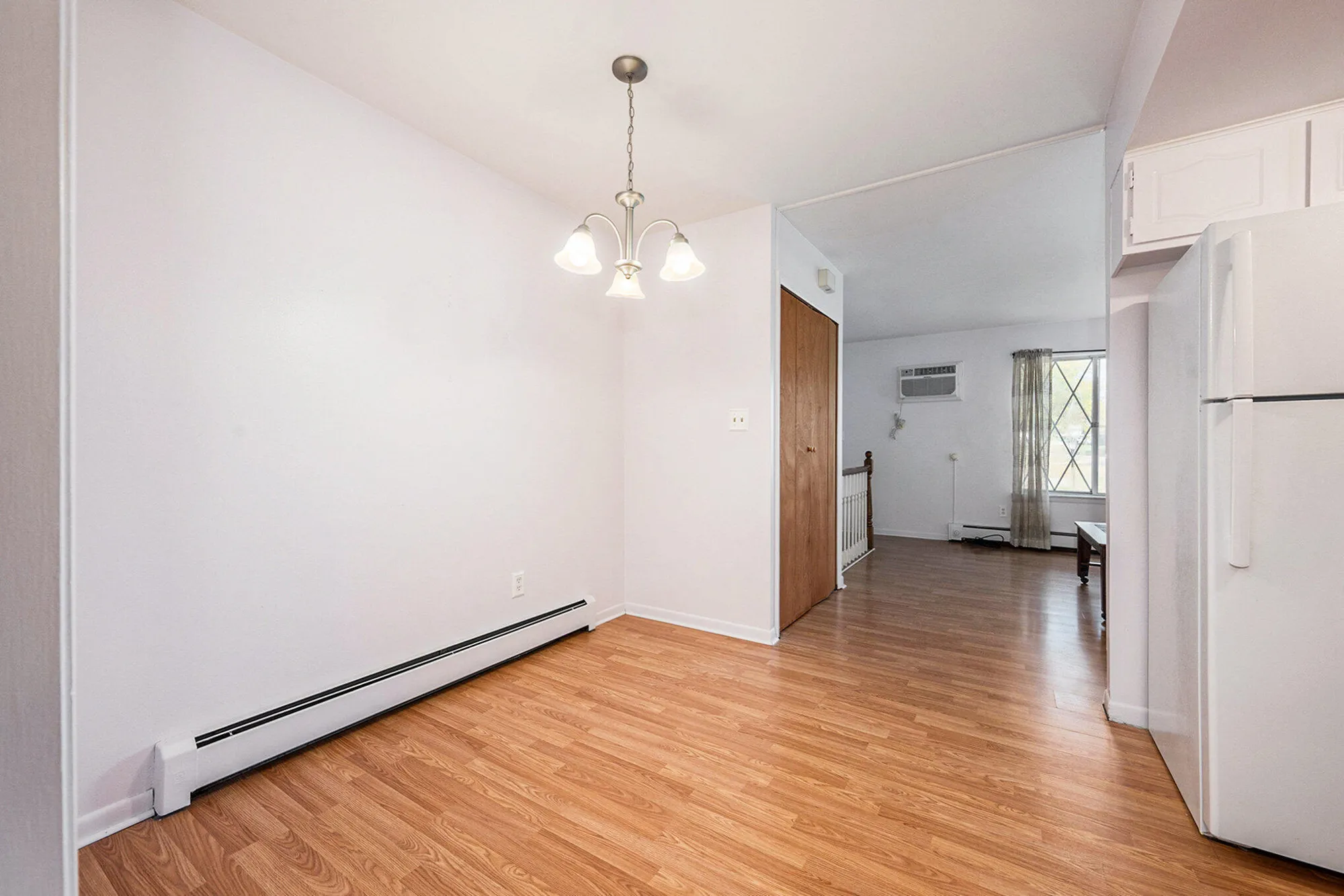 Property Slideshow image 5 of 17 | 61117 heritage blvd, South Lyon, MI, 48178