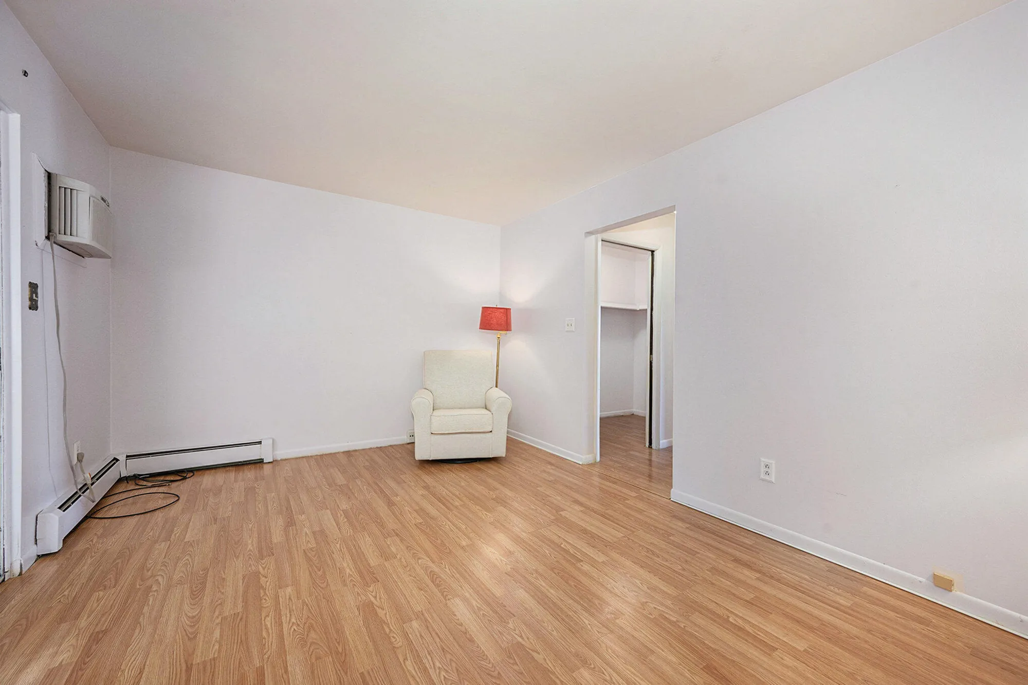 Property Slideshow image 9 of 17 | 61117 heritage blvd, South Lyon, MI, 48178