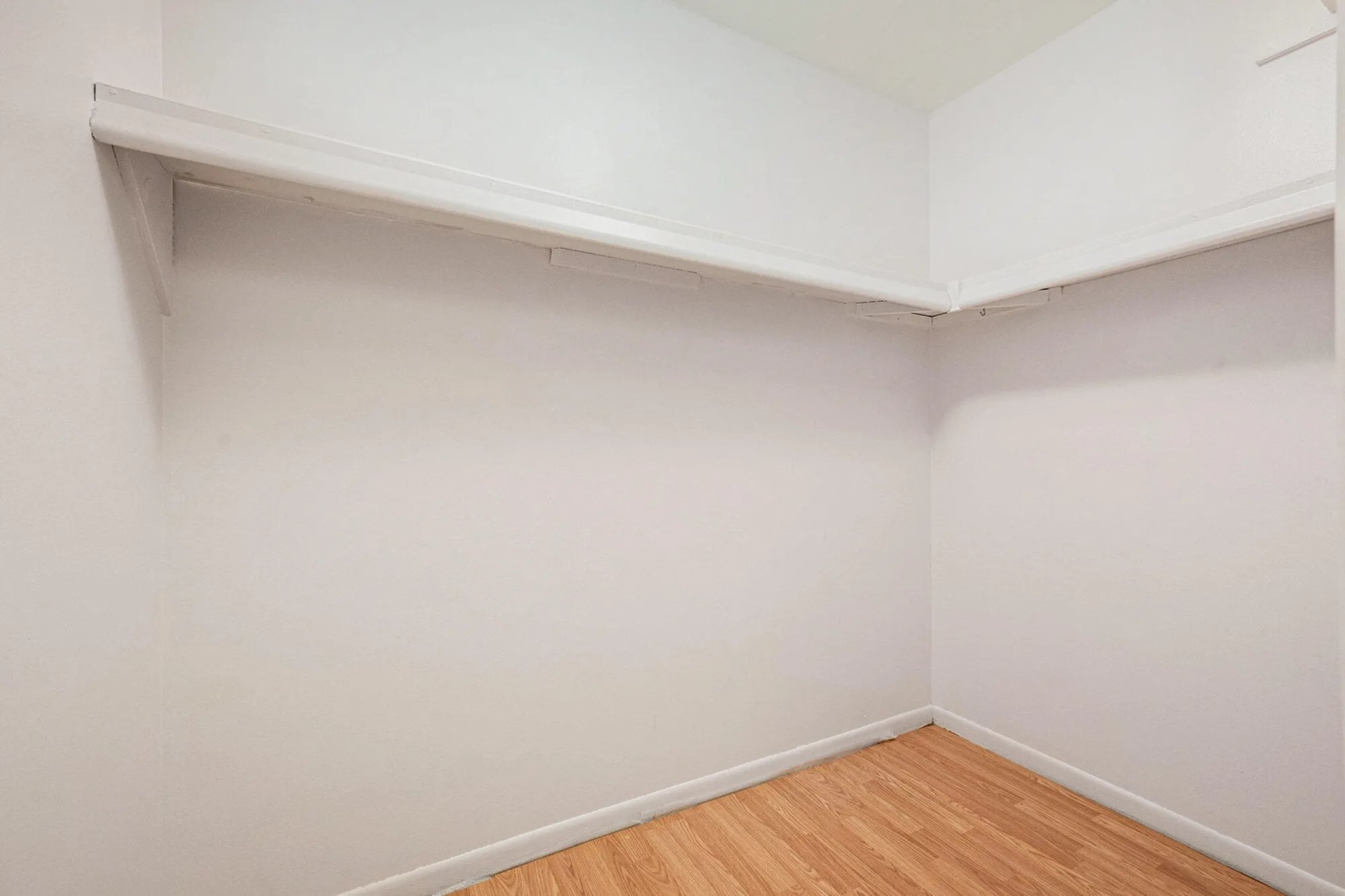 Property Slideshow image 10 of 17 | 61117 heritage blvd, South Lyon, MI, 48178