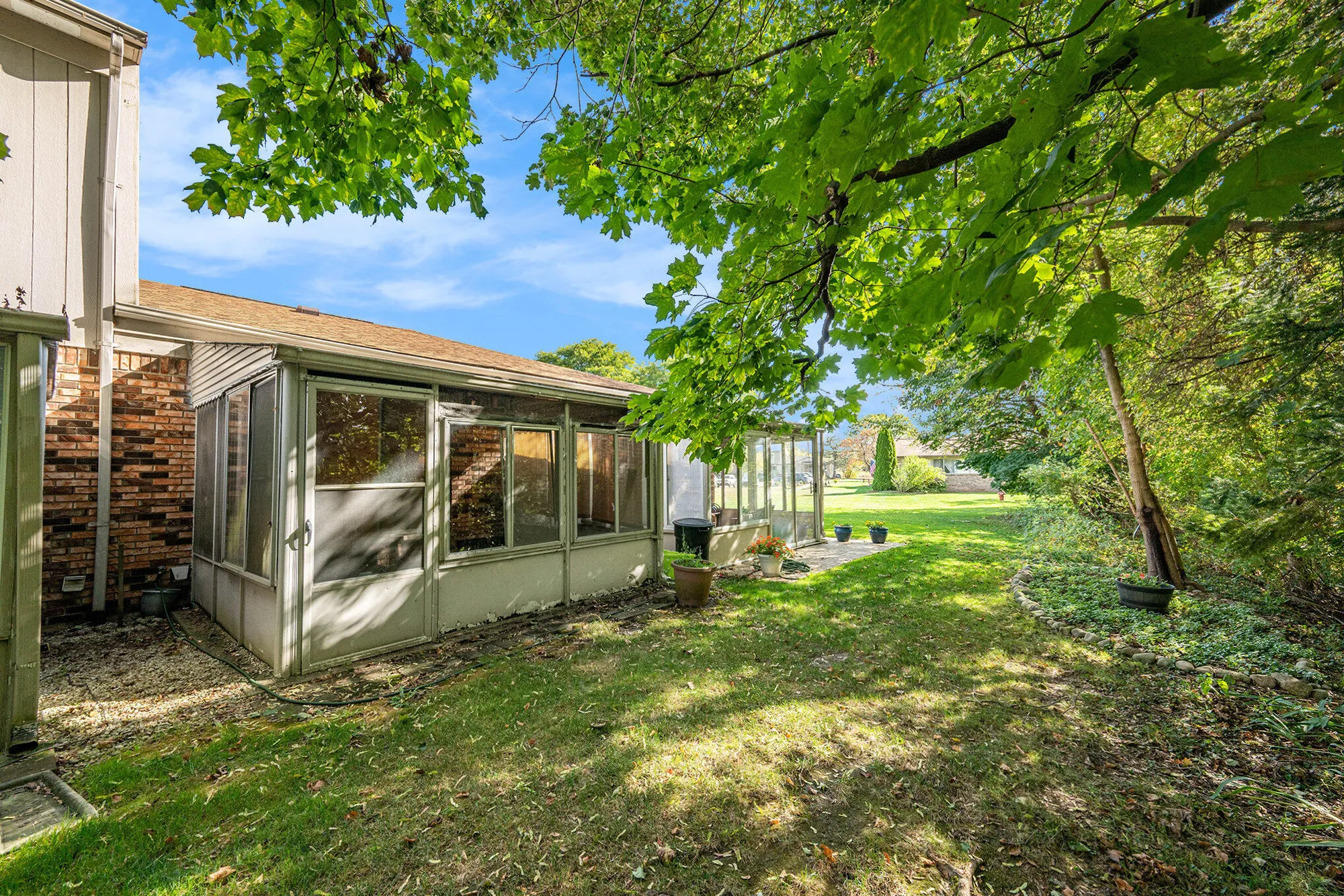 Property Slideshow image 17 of 17 | 61117 heritage blvd, South Lyon, MI, 48178