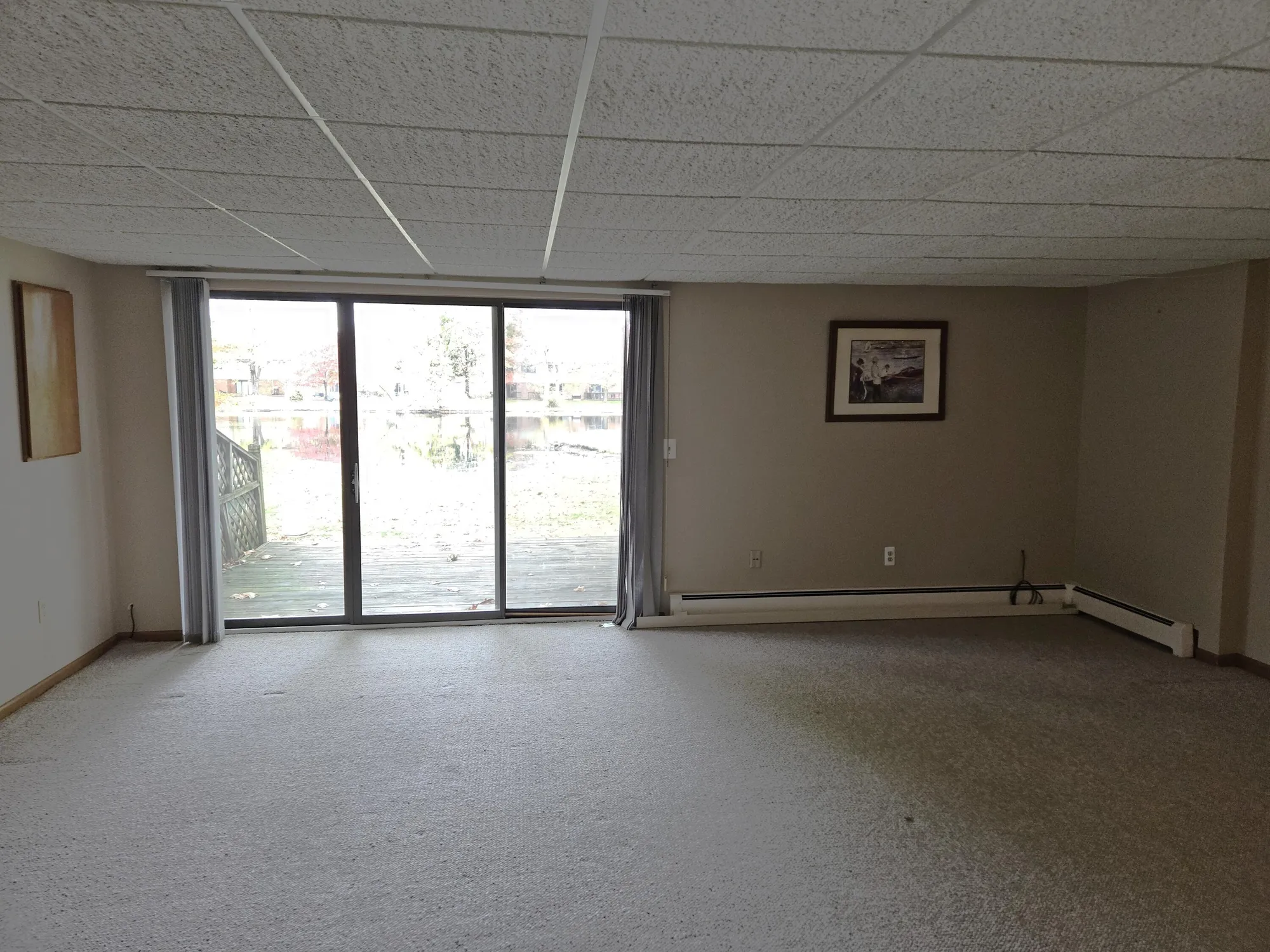 Property Slideshow image 19 of 29 | 25664 lexington dr unit 2, South Lyon, MI, 48178