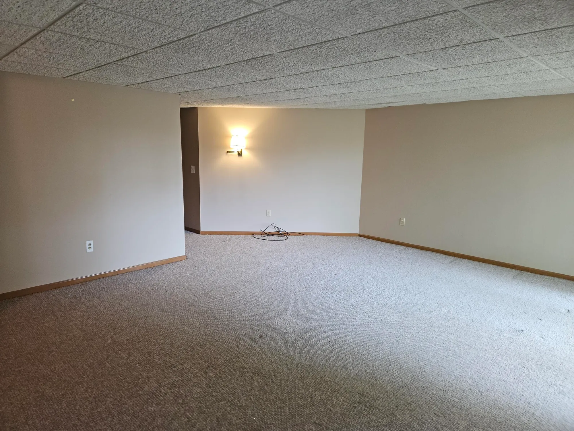Property Slideshow image 21 of 29 | 25664 lexington dr unit 2, South Lyon, MI, 48178