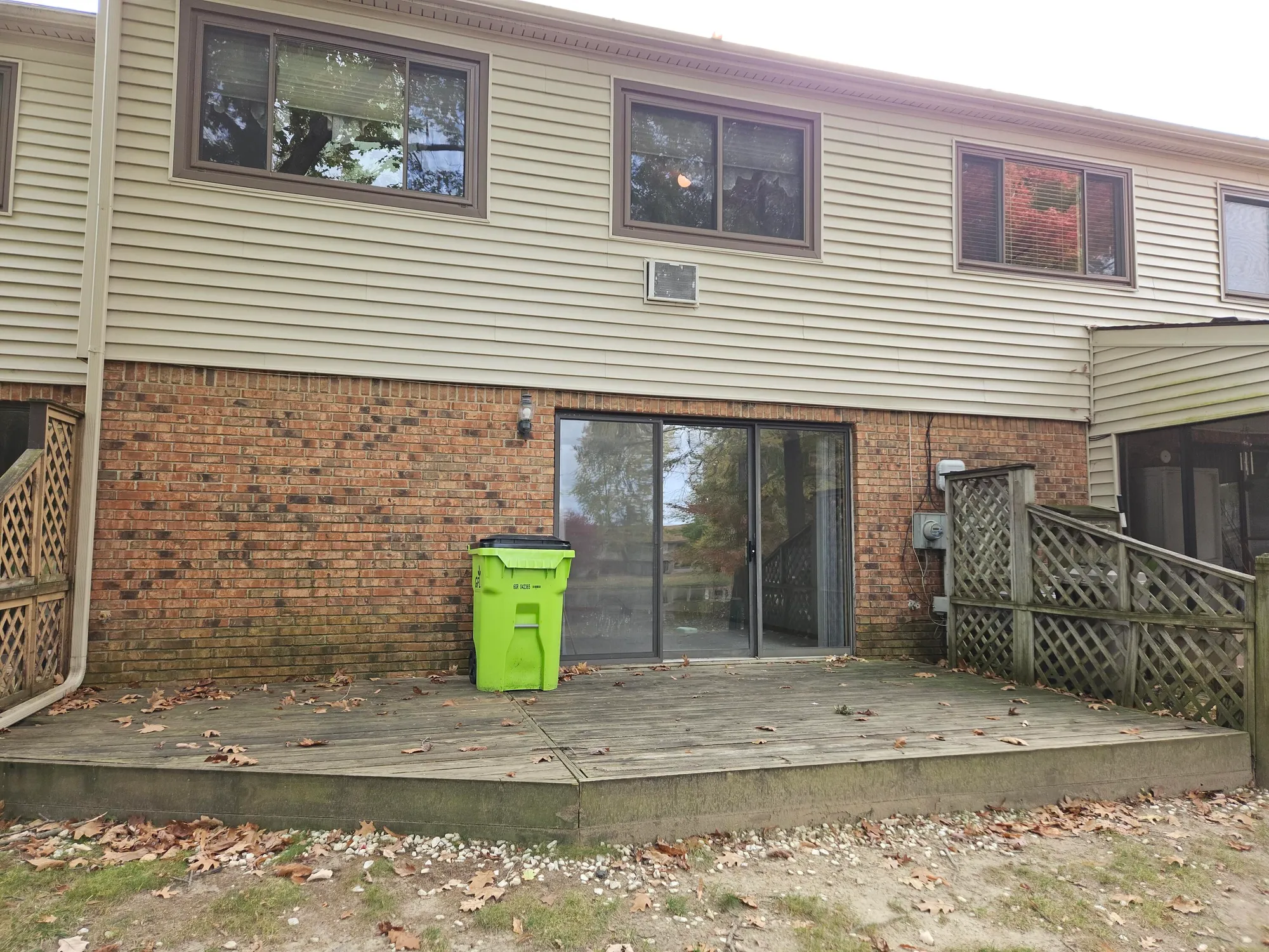 Property Slideshow image 28 of 29 | 25664 lexington dr unit 2, South Lyon, MI, 48178