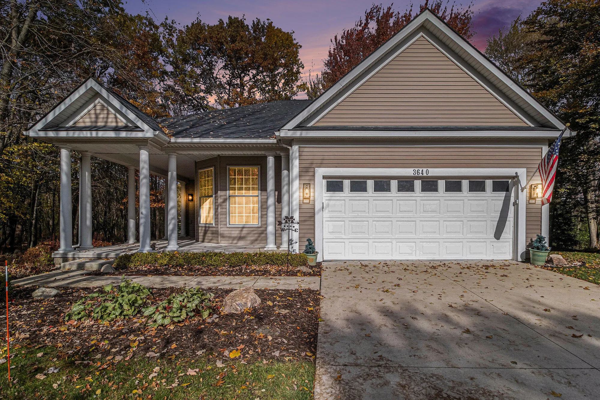 Property Slideshow image 2 of 29 | 3640 camden ct, Auburn Hills, MI, 48326