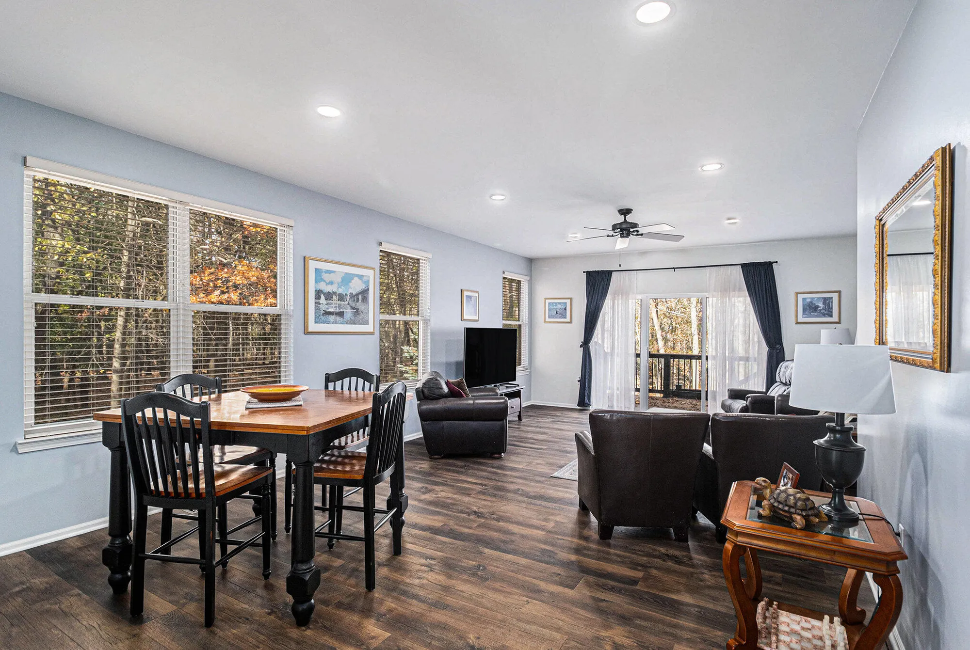 Property Slideshow image 9 of 29 | 3640 camden ct, Auburn Hills, MI, 48326