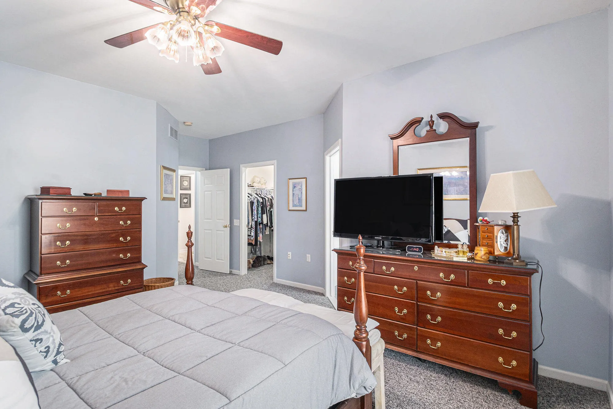Property Slideshow image 13 of 29 | 3640 camden ct, Auburn Hills, MI, 48326
