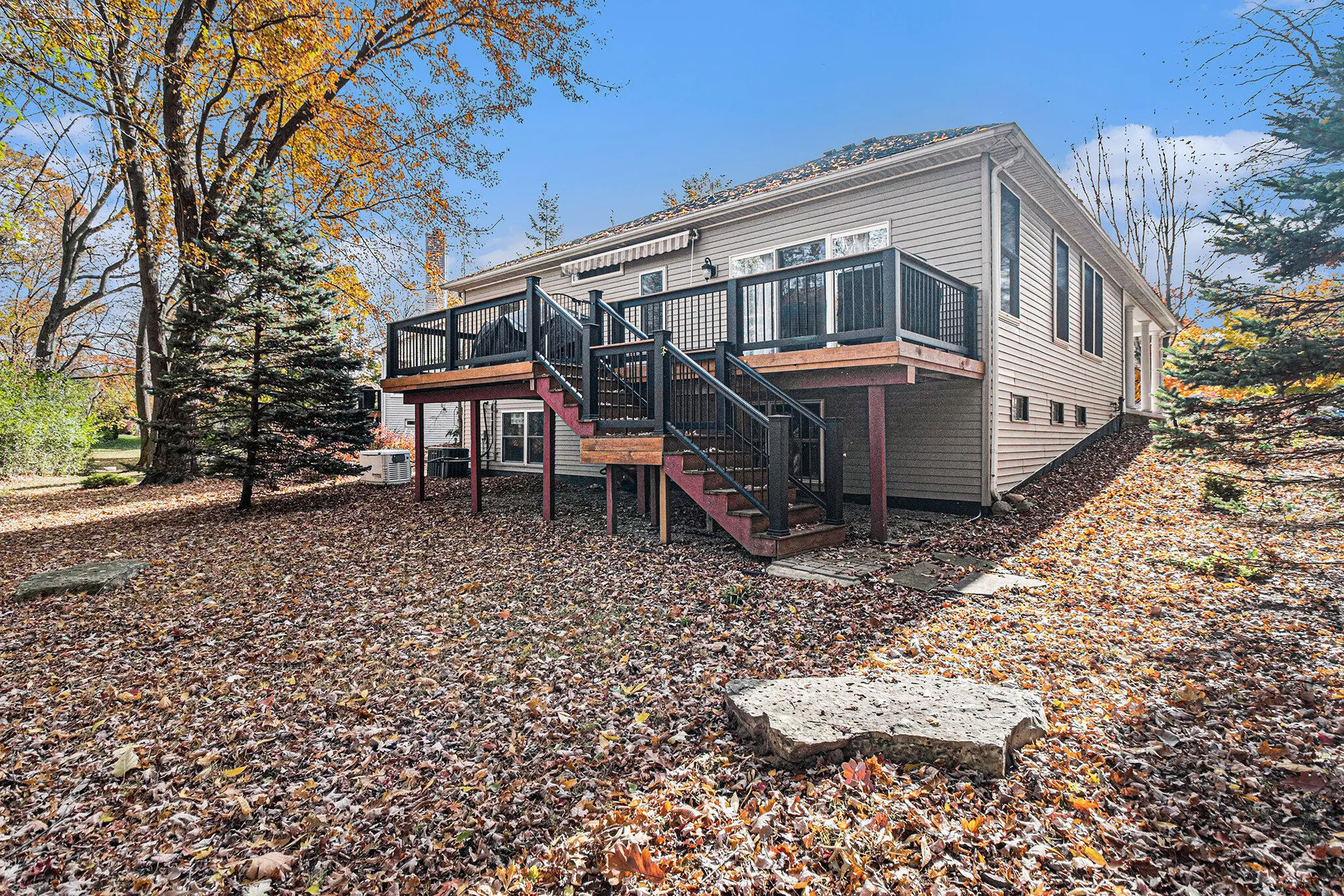 Property Slideshow image 24 of 29 | 3640 camden ct, Auburn Hills, MI, 48326