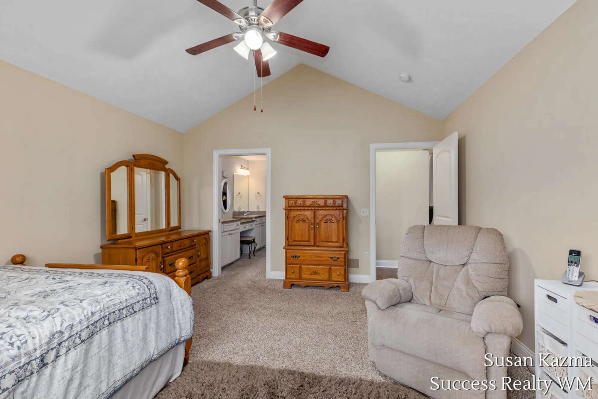 Property Slideshow image 20 of 31 | 3461 evan brooke dr sw, Grandville, MI, 49418