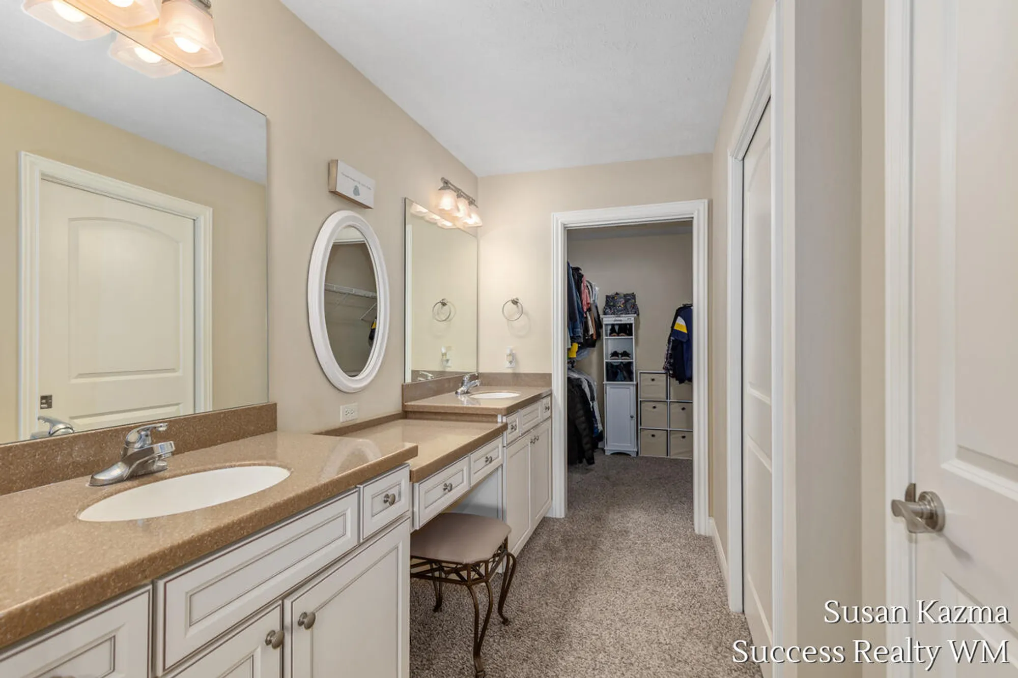 Property Slideshow image 21 of 31 | 3461 evan brooke dr sw, Grandville, MI, 49418
