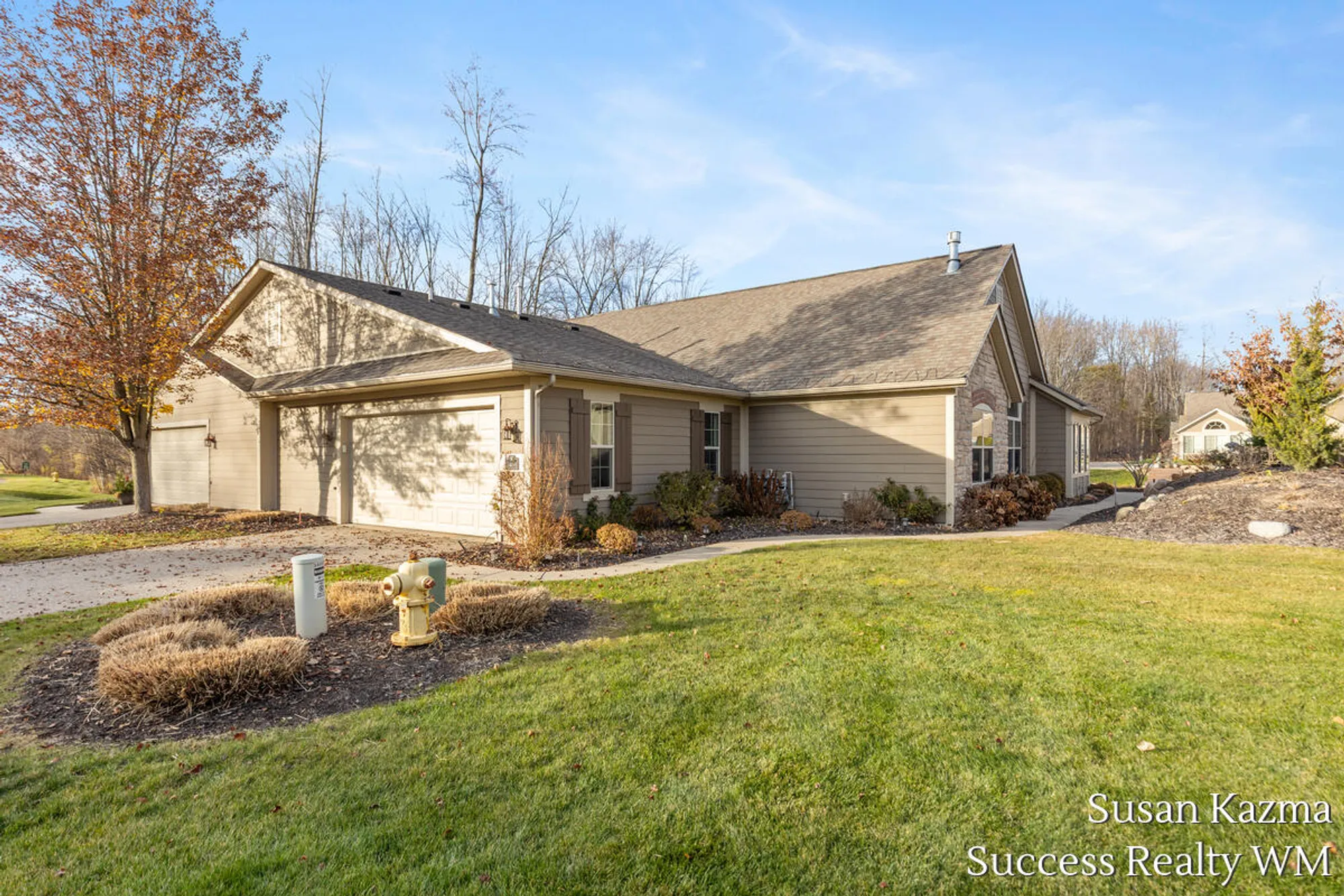 Property Slideshow image 28 of 31 | 3461 evan brooke dr sw, Grandville, MI, 49418