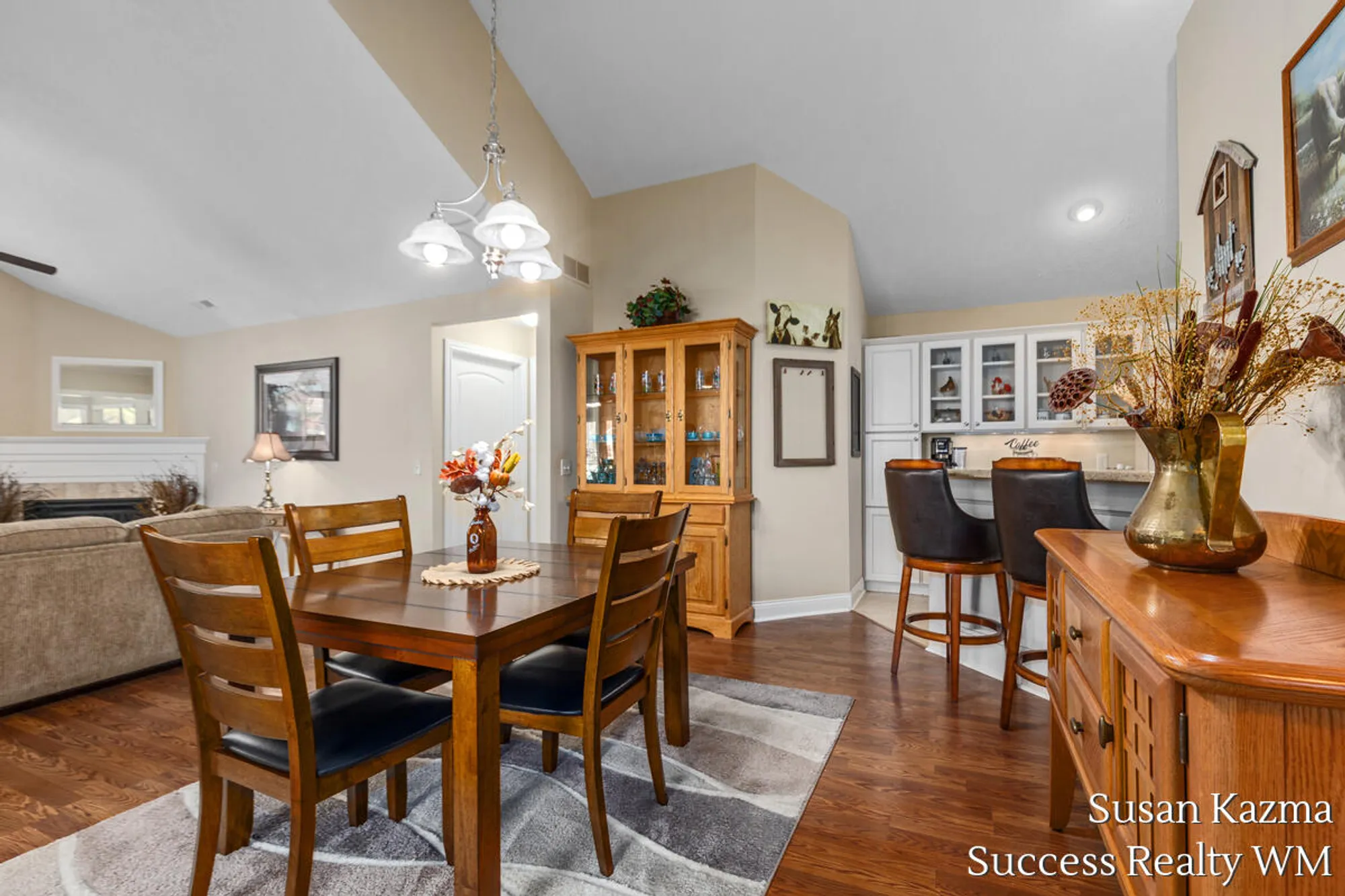 Property Slideshow image 10 of 31 | 3461 evan brooke dr sw, Grandville, MI, 49418