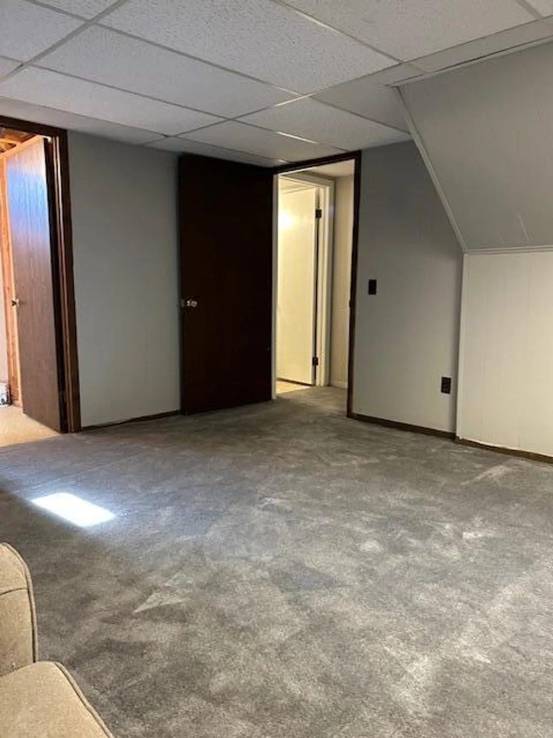 Property Slideshow image 5 of 8 | 25225 potomac dr # 8, South Lyon, MI, 48178