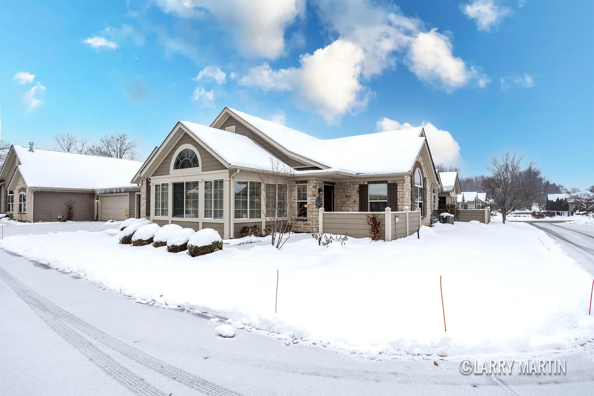 Property Slideshow image 24 of 35 | 5331 mapleside ln, Wyoming, MI, 49418