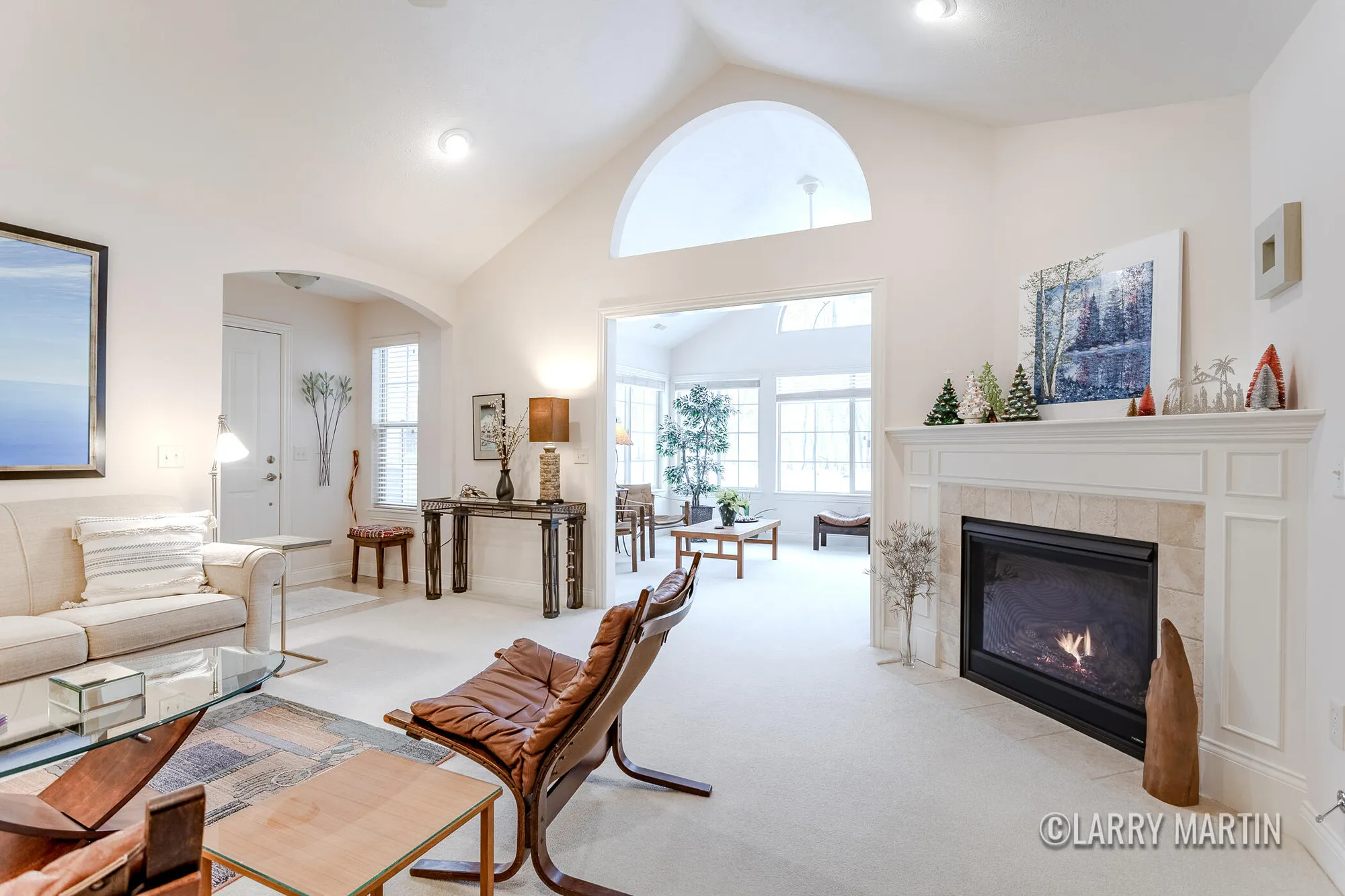 Property Slideshow image 3 of 35 | 5331 mapleside ln, Wyoming, MI, 49418