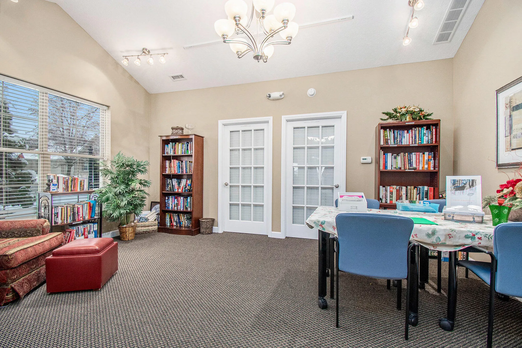 Property Slideshow image 35 of 37 | 5333 fawn creek dr sw, Grandville, MI, 49418