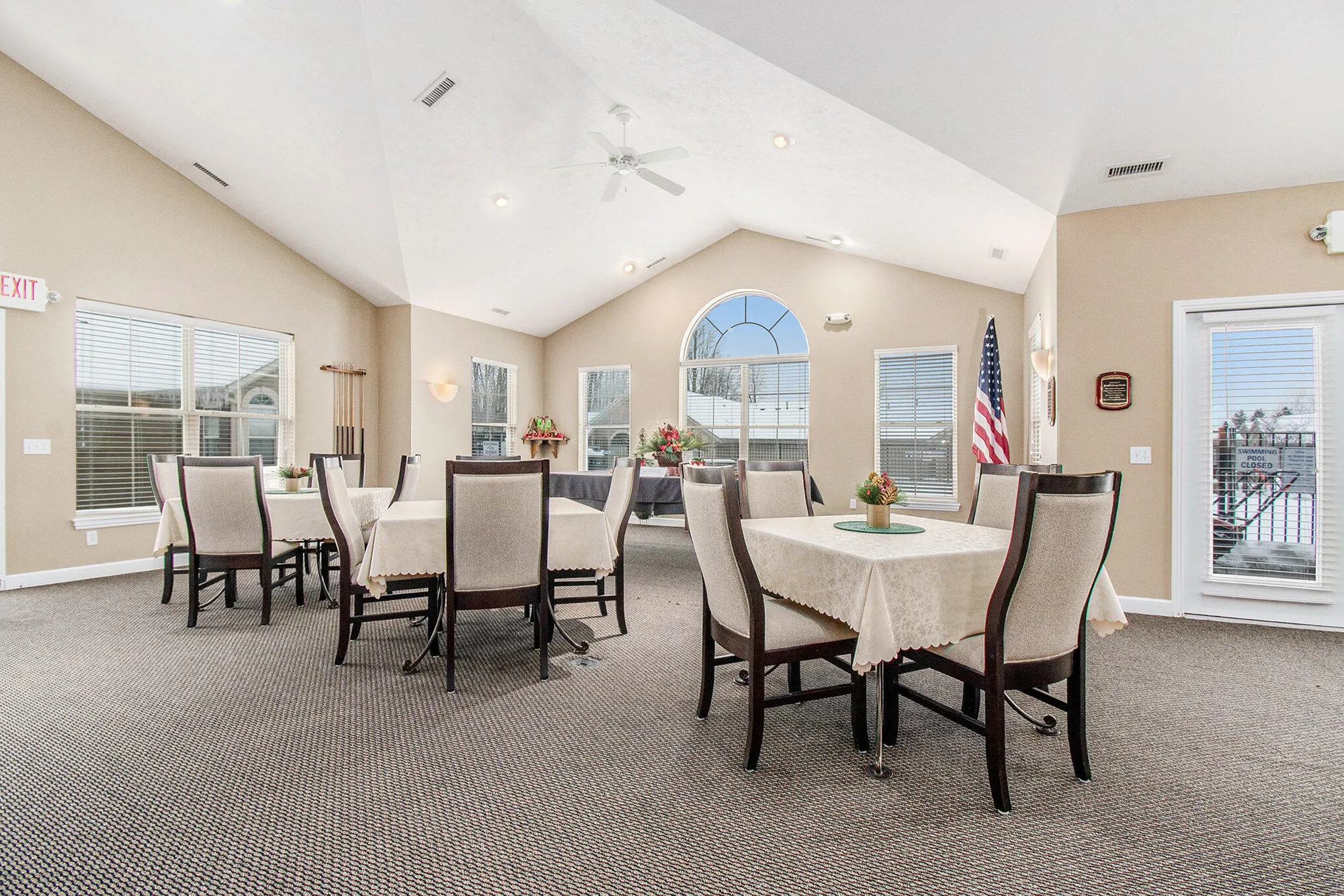 Property Slideshow image 33 of 37 | 5333 fawn creek dr sw, Grandville, MI, 49418