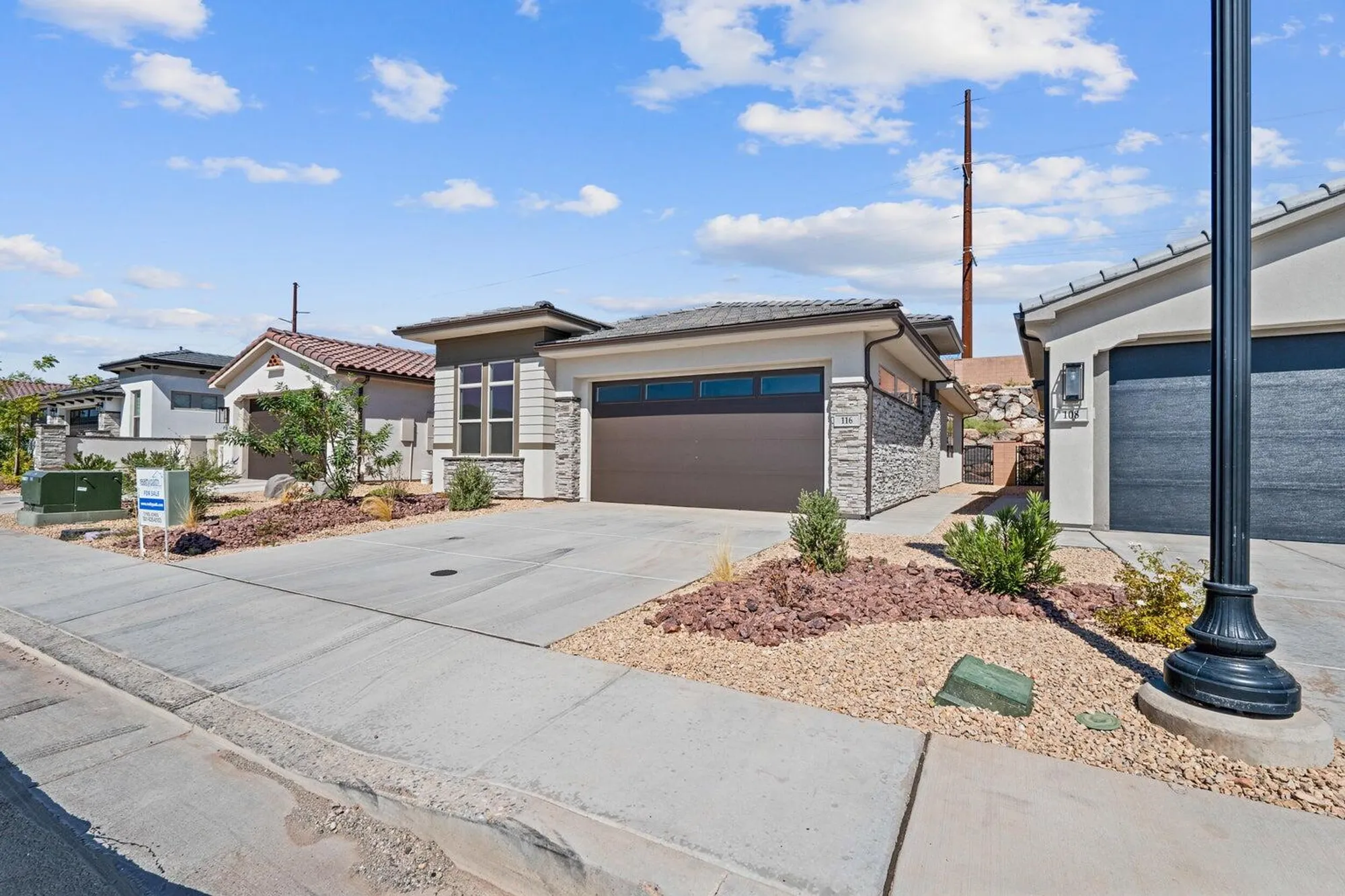 Property Slideshow image 18 of 31 | 116 w camino borde, Washington, UT, 84780