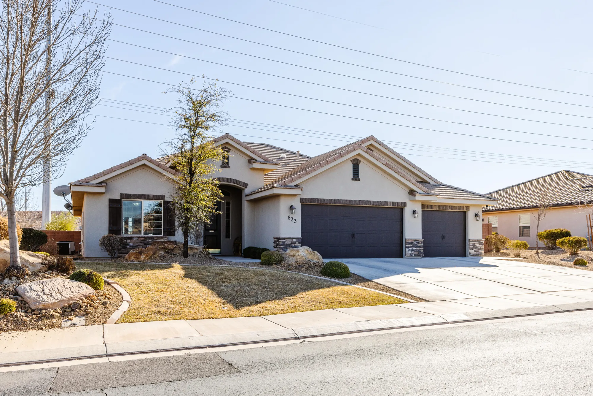 Property Slideshow image 2 of 32 | 833 w 4100, St George, UT, 84790