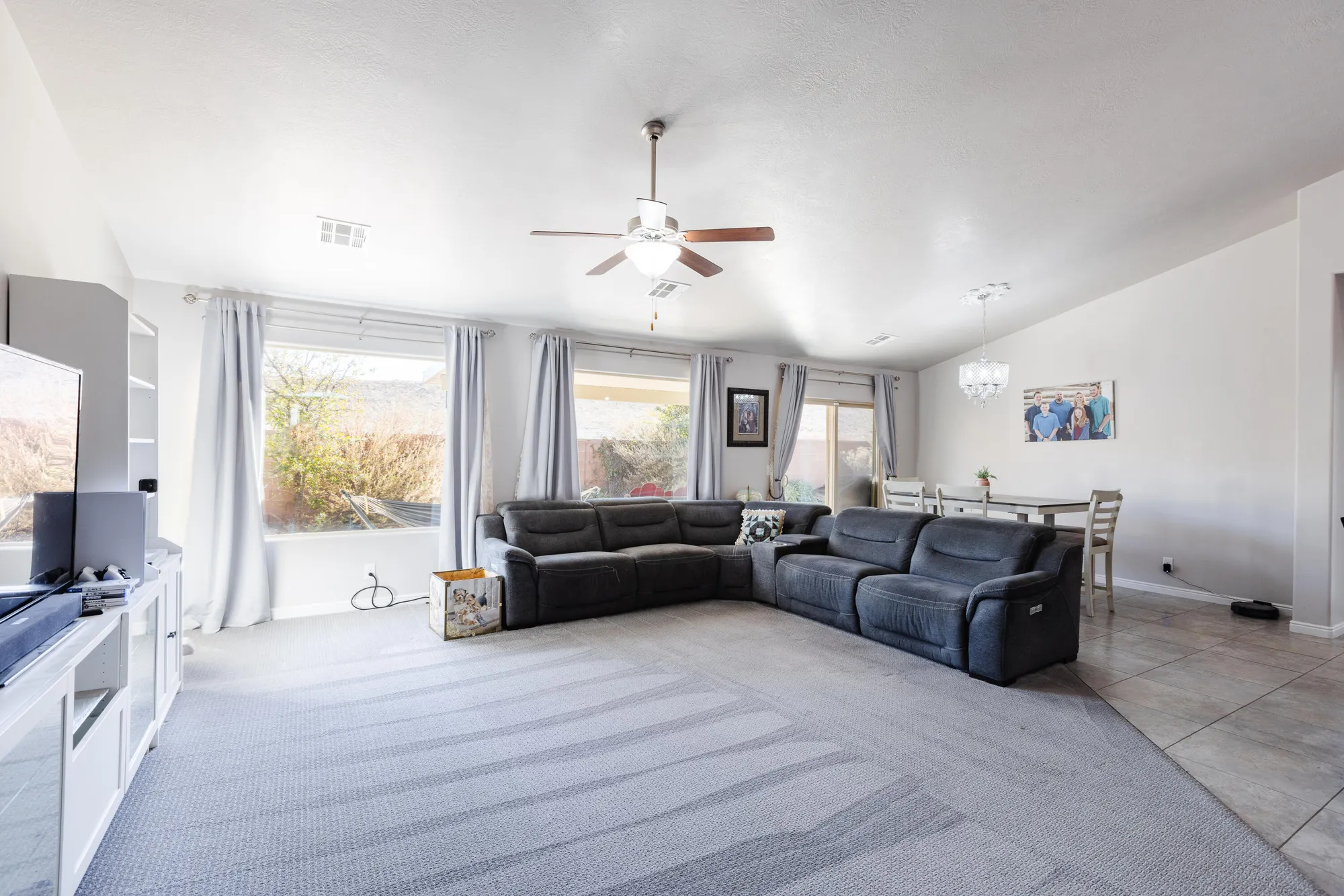 Property Slideshow image 8 of 32 | 833 w 4100, St George, UT, 84790