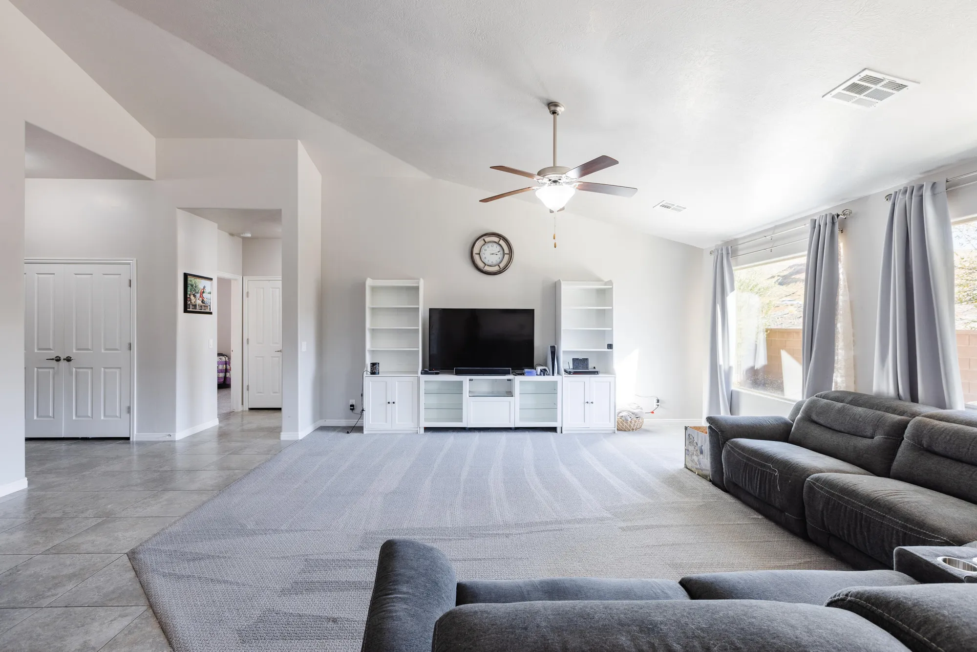 Property Slideshow image 10 of 32 | 833 w 4100, St George, UT, 84790