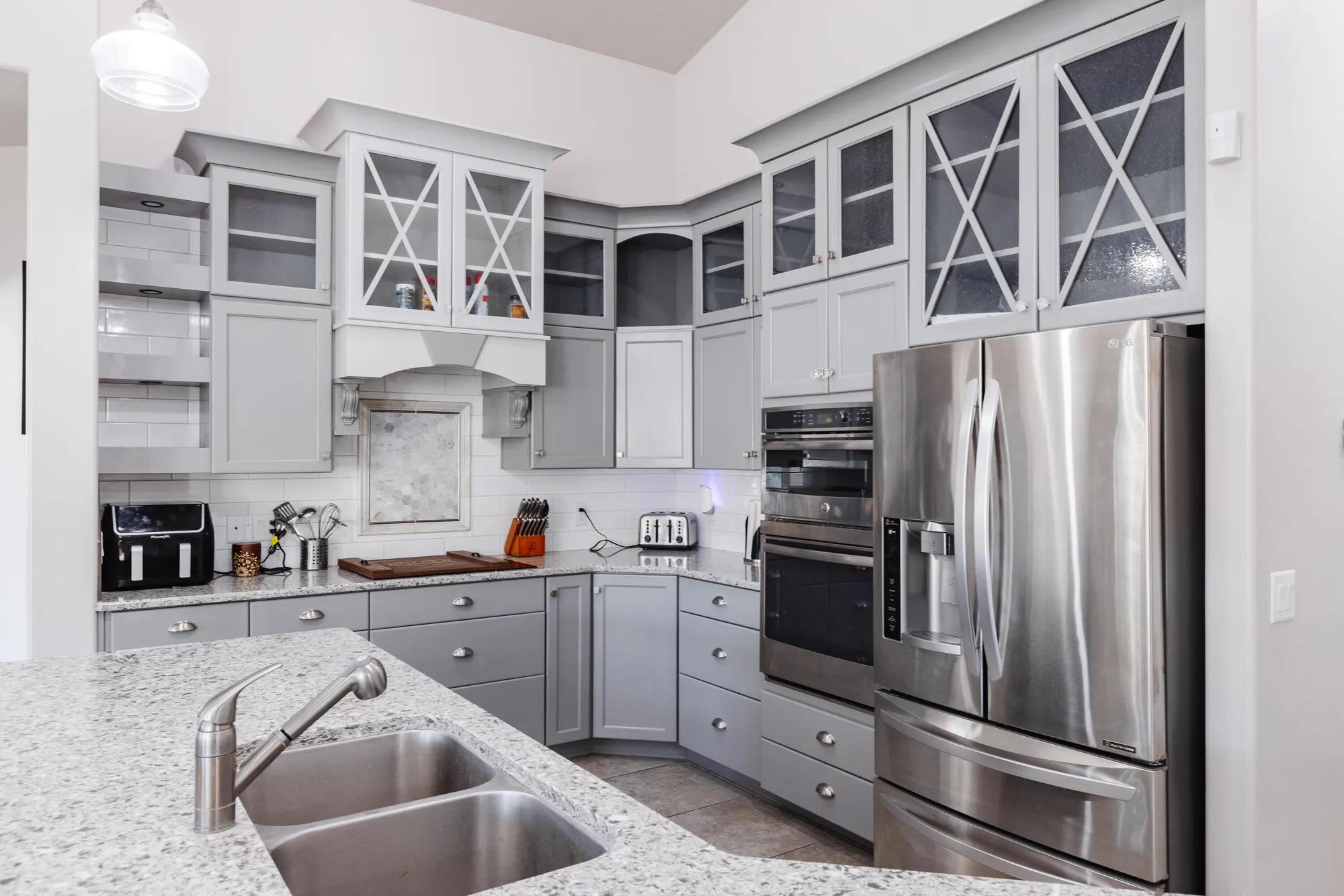 Property Slideshow image 15 of 32 | 833 w 4100, St George, UT, 84790