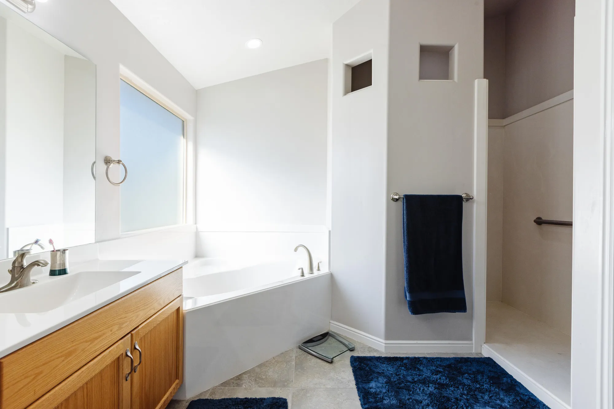 Property Slideshow image 21 of 32 | 833 w 4100, St George, UT, 84790