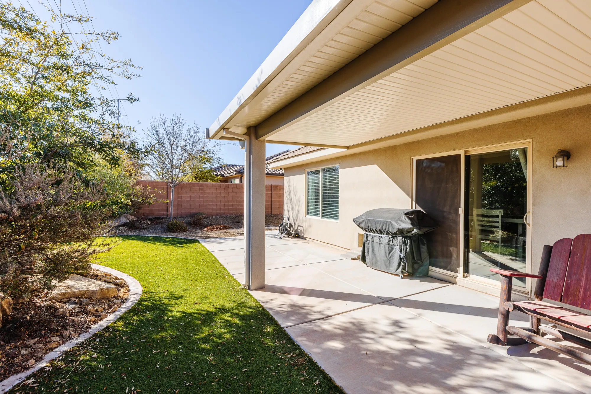 Property Slideshow image 30 of 32 | 833 w 4100, St George, UT, 84790