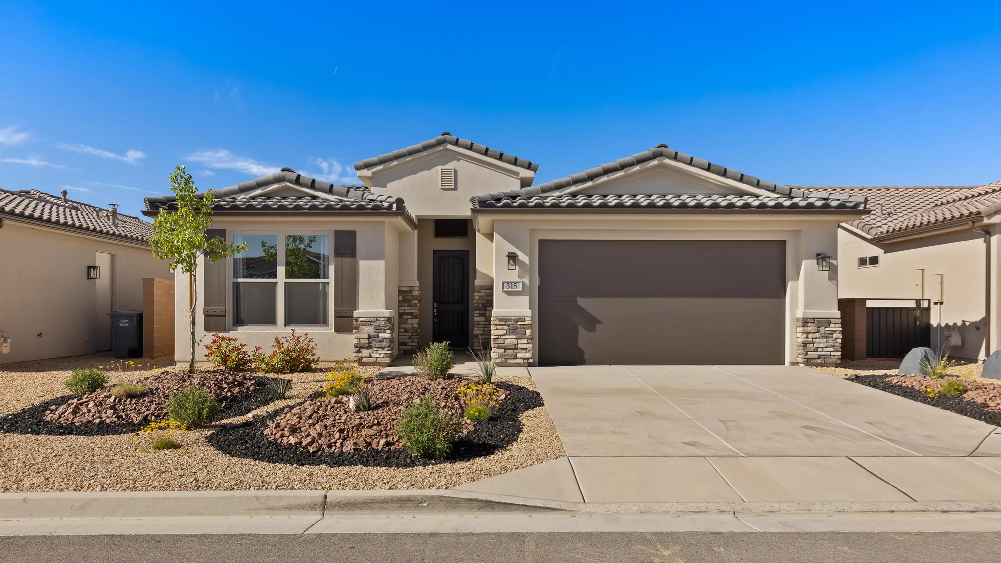 Property Slideshow image 23 of 40 | 315 w camino borde, Washington, UT, 84780