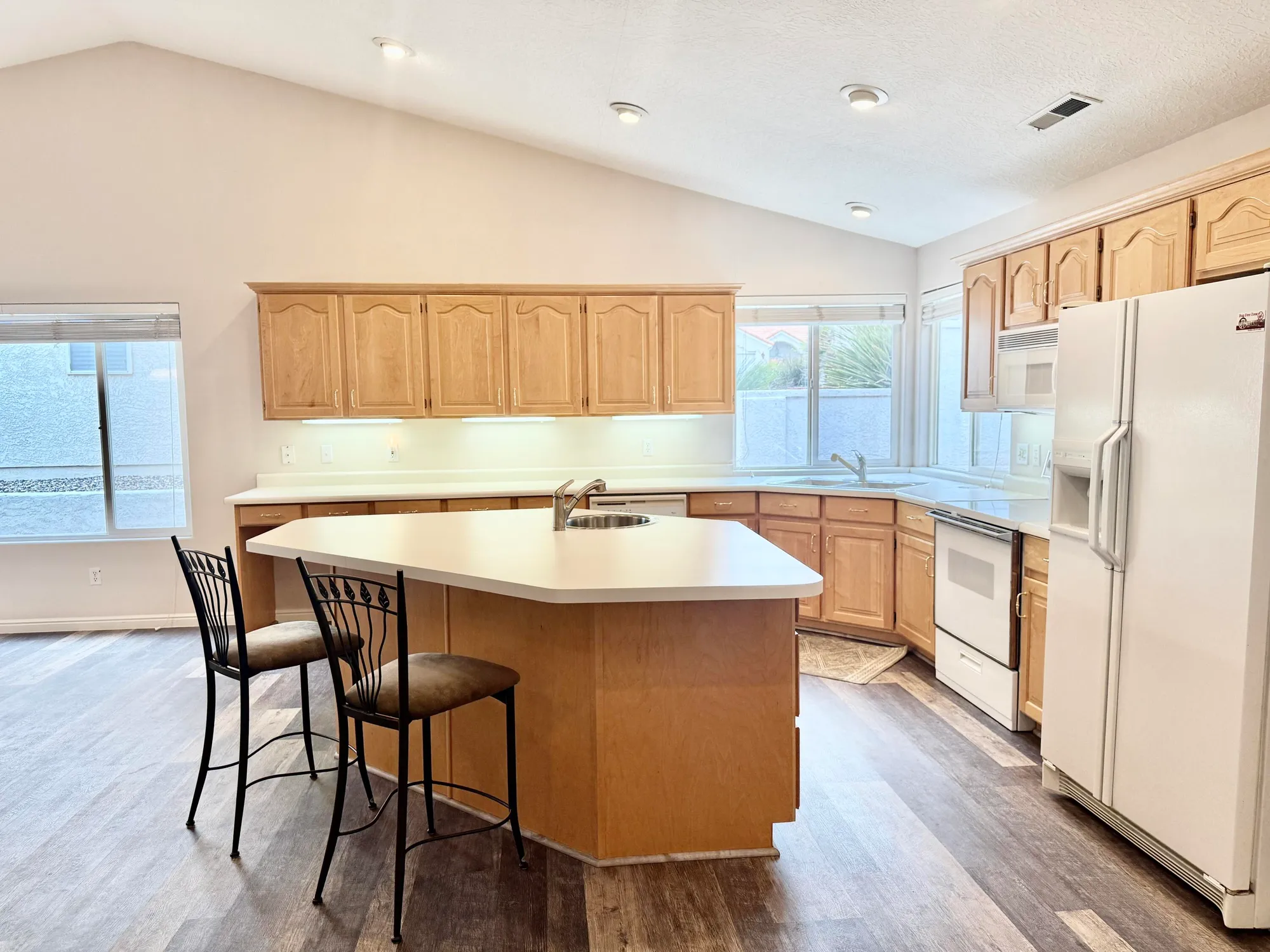 Property Slideshow image 11 of 39 | 39 n valley view dr 71, St George, UT, 84770