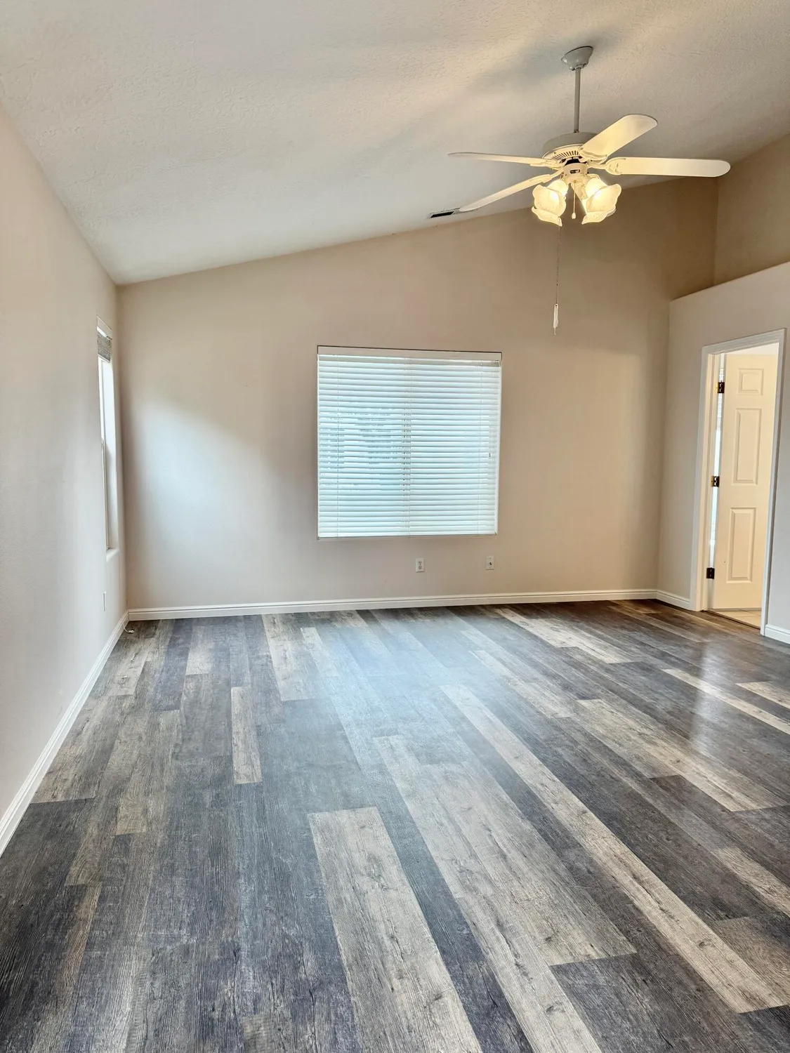 Property Slideshow image 13 of 39 | 39 n valley view dr 71, St George, UT, 84770