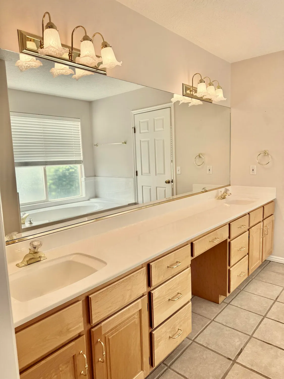 Property Slideshow image 16 of 39 | 39 n valley view dr 71, St George, UT, 84770