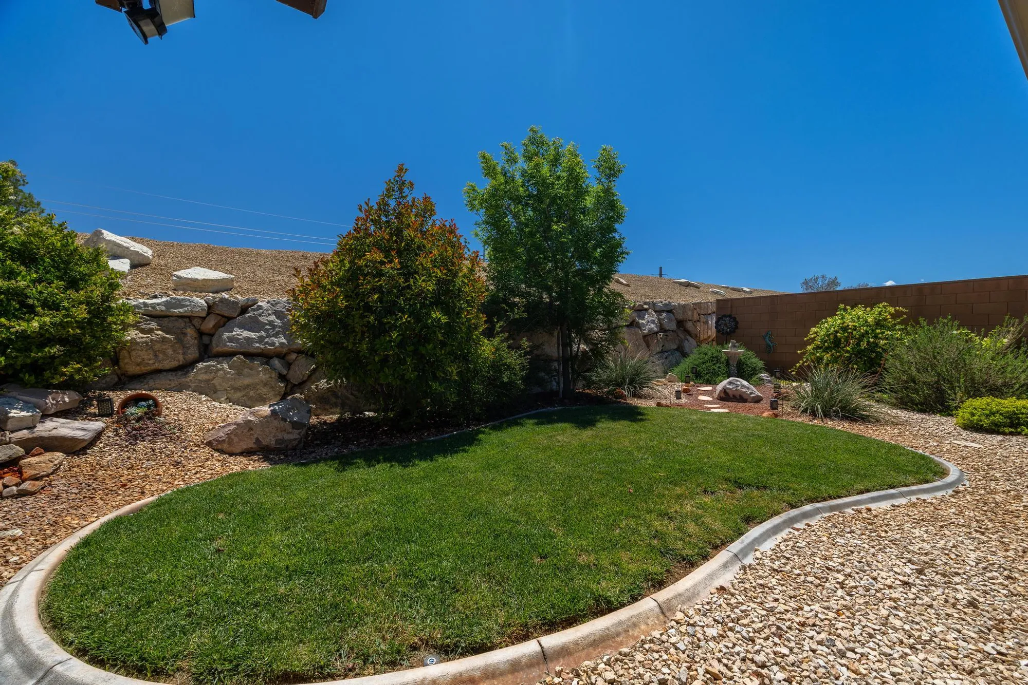 Property Slideshow image 29 of 33 | 1349 w silk berry dr, St George, UT, 84790