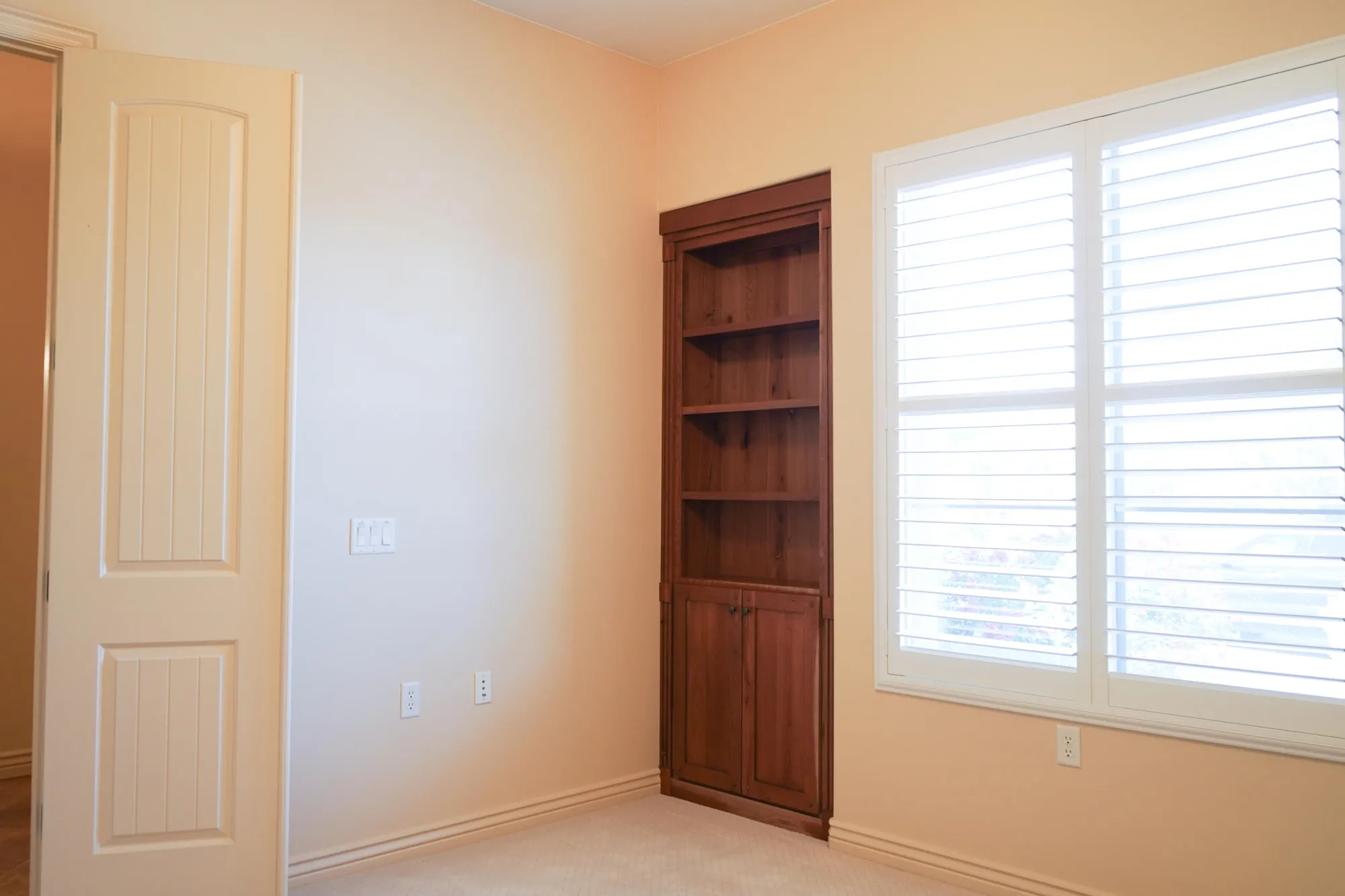 Property Slideshow image 6 of 37 | 4983 azalea cir, St George, UT, 84790