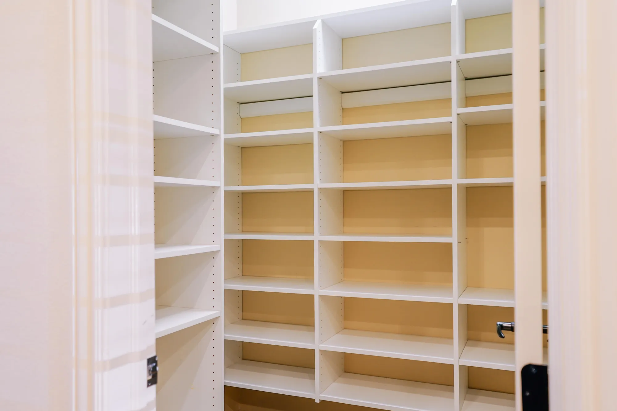 Property Slideshow image 23 of 37 | 4983 azalea cir, St George, UT, 84790