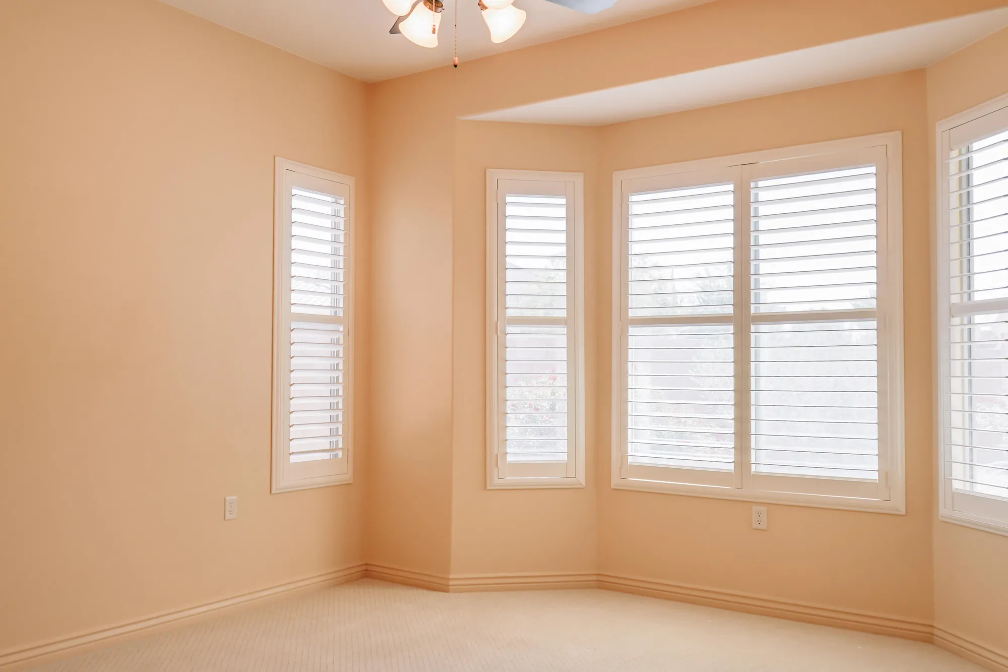 Property Slideshow image 12 of 37 | 4983 azalea cir, St George, UT, 84790