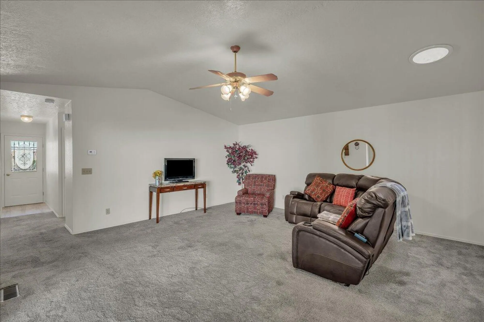 Property Slideshow image 3 of 16 | 1331 n dixie downs rd unit 56, St George, UT, 84770