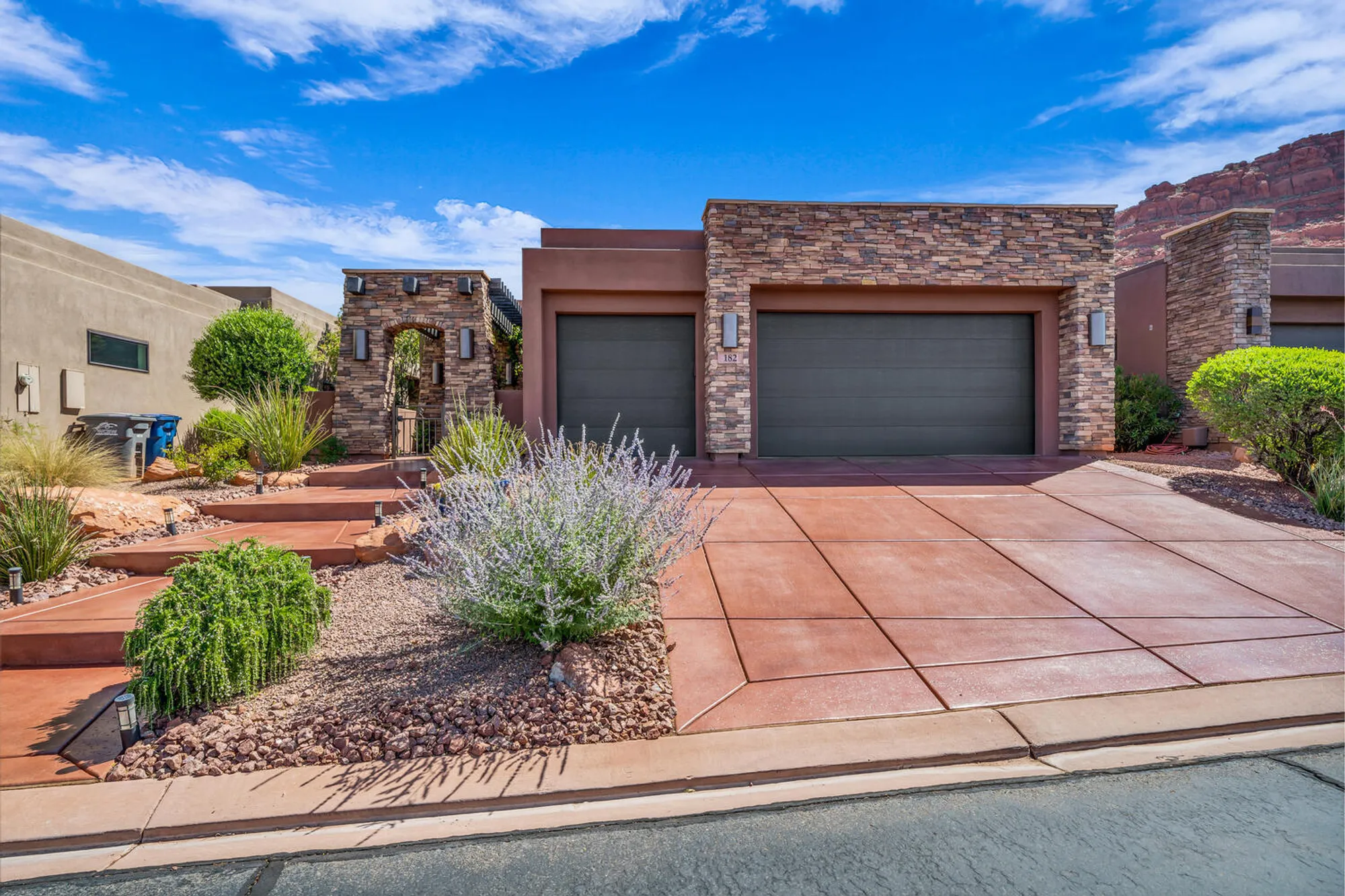 Property Slideshow image 2 of 42 | 2139 w cougar rock cir 182, St George, UT, 84770